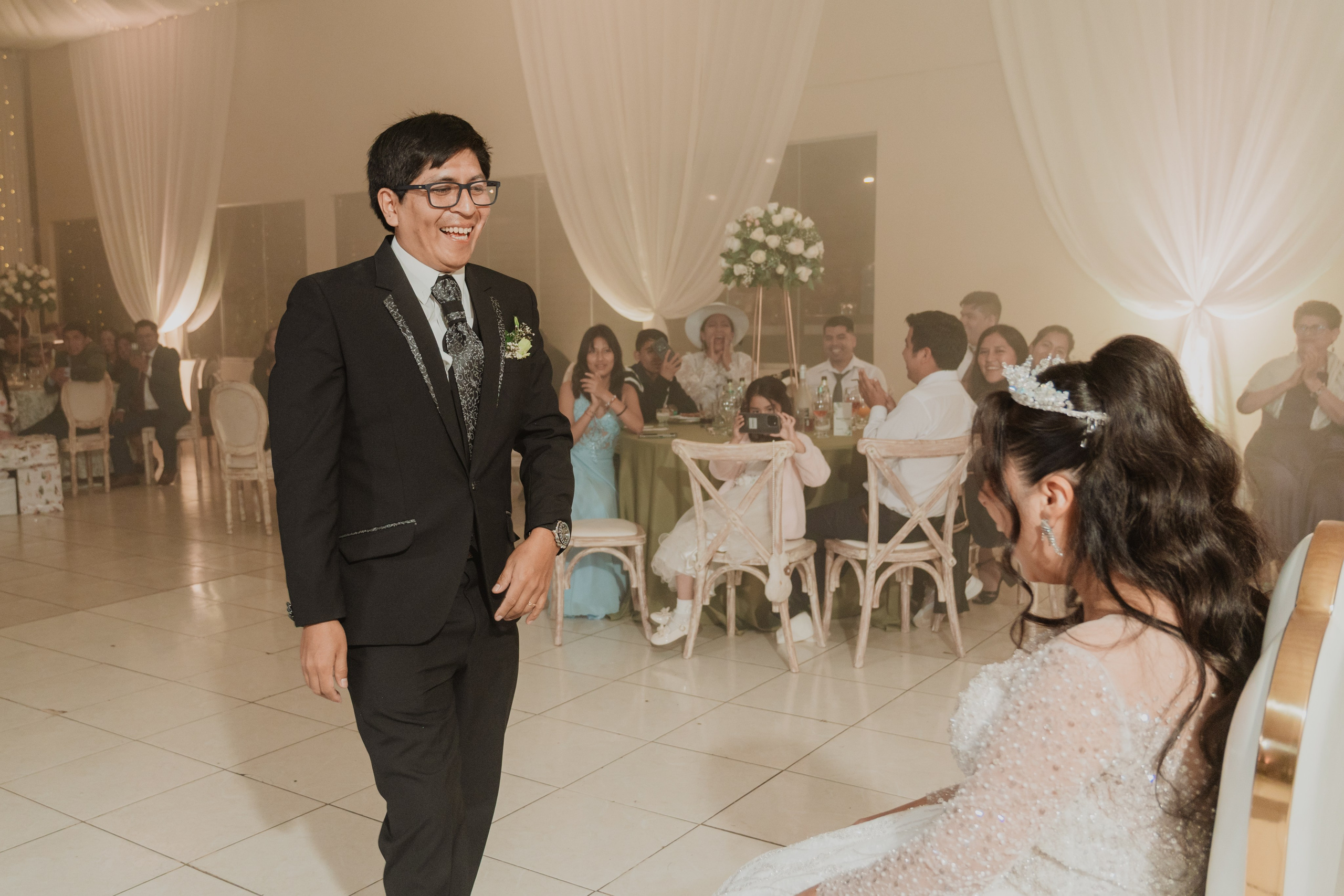 FERNANDO + MARIBEL | BODA RELIGIOSA. Studio KVTA | Fotografía y Video de Bodas en Arequipa