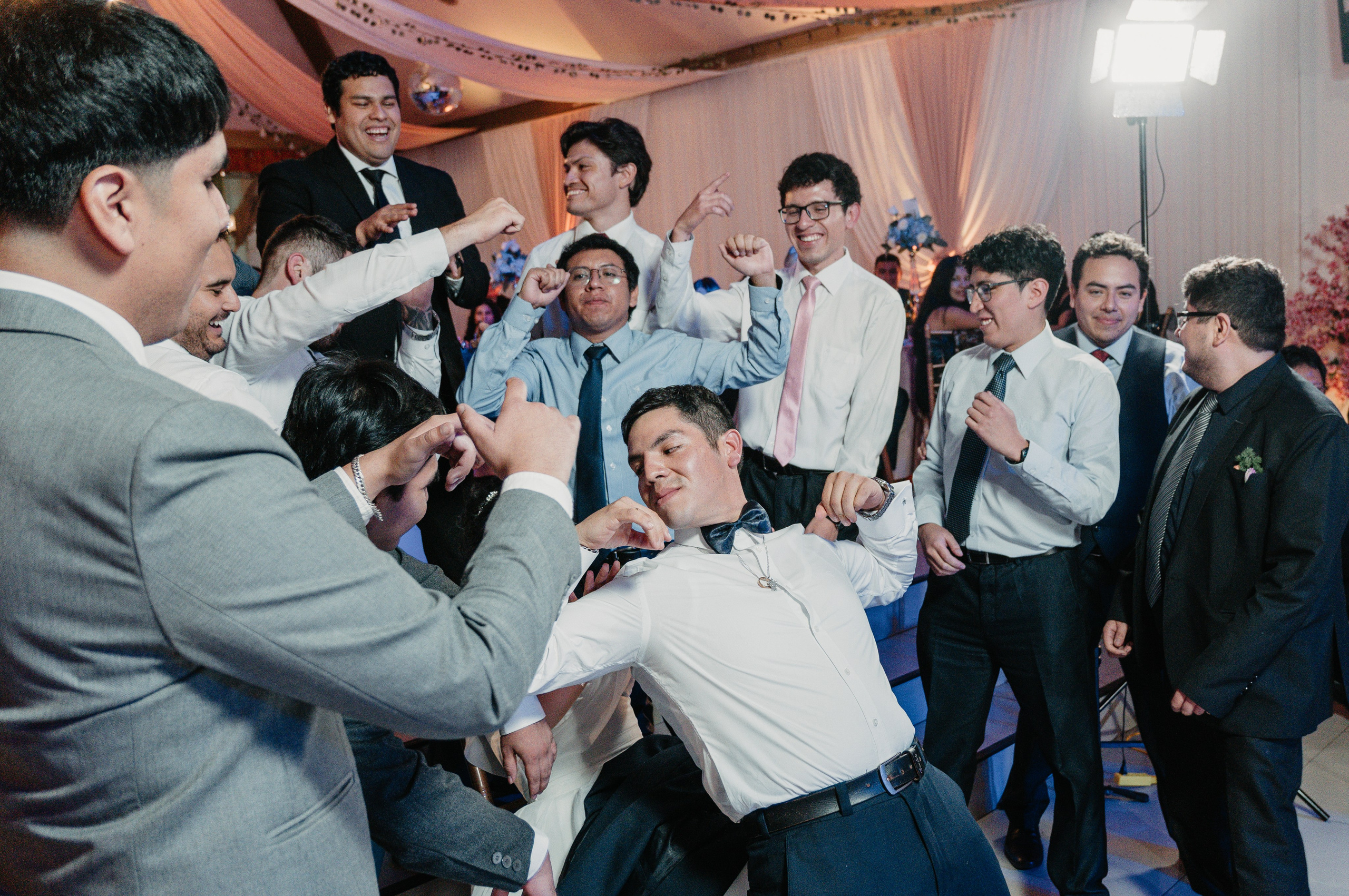 ALEJANDRA + RODRIGO BODA RELIGIOSA. Studio KVTA | Fotografía y Video de Bodas en Arequipa