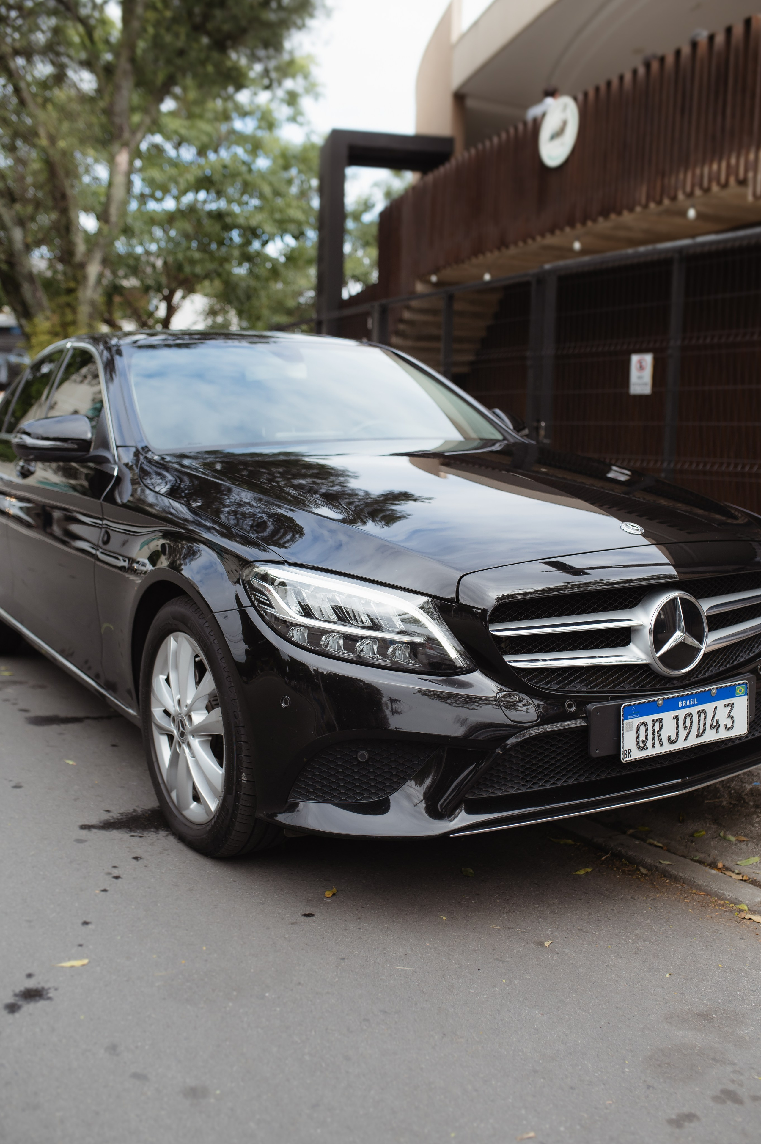 Marcella & Daniel. Lembrar não é só ver. É sentir de novo