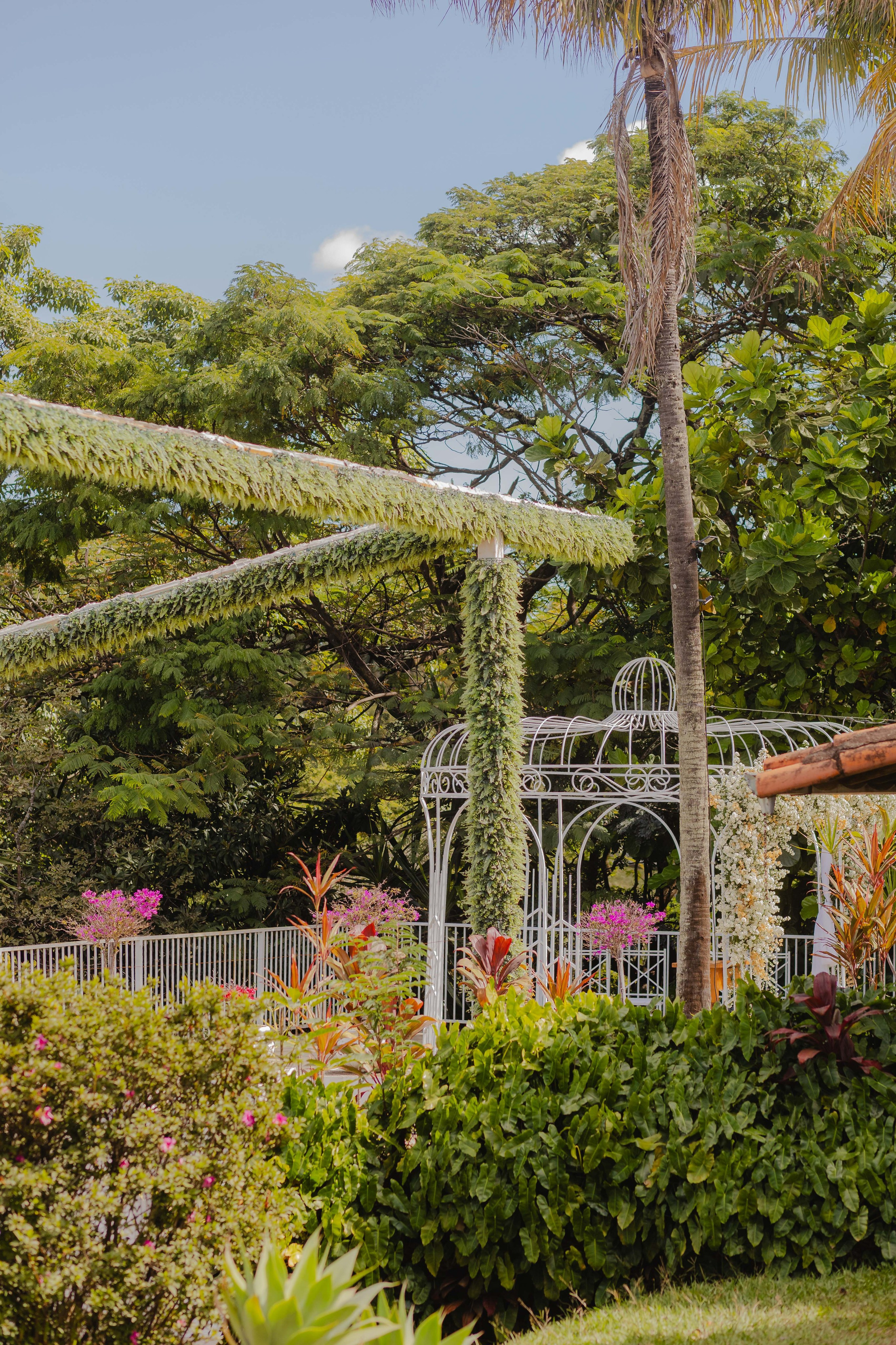 C & H — Leve, calmo e romântico. Fotografia de casamento em Belo Horizonte