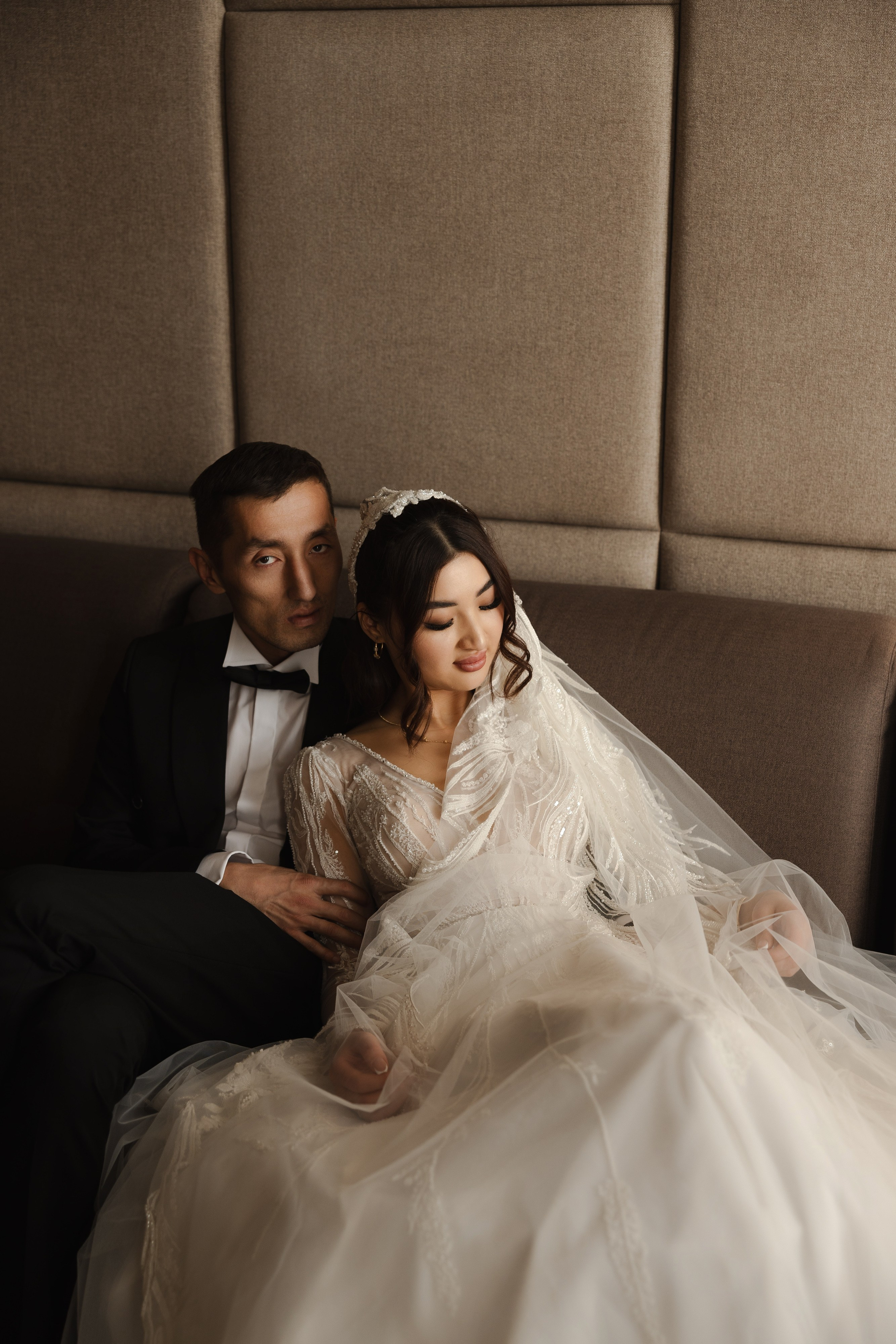 Manas & Zhanara in hotel Sofia. Азимжан Нуритдинходжаев — свадебный фотограф