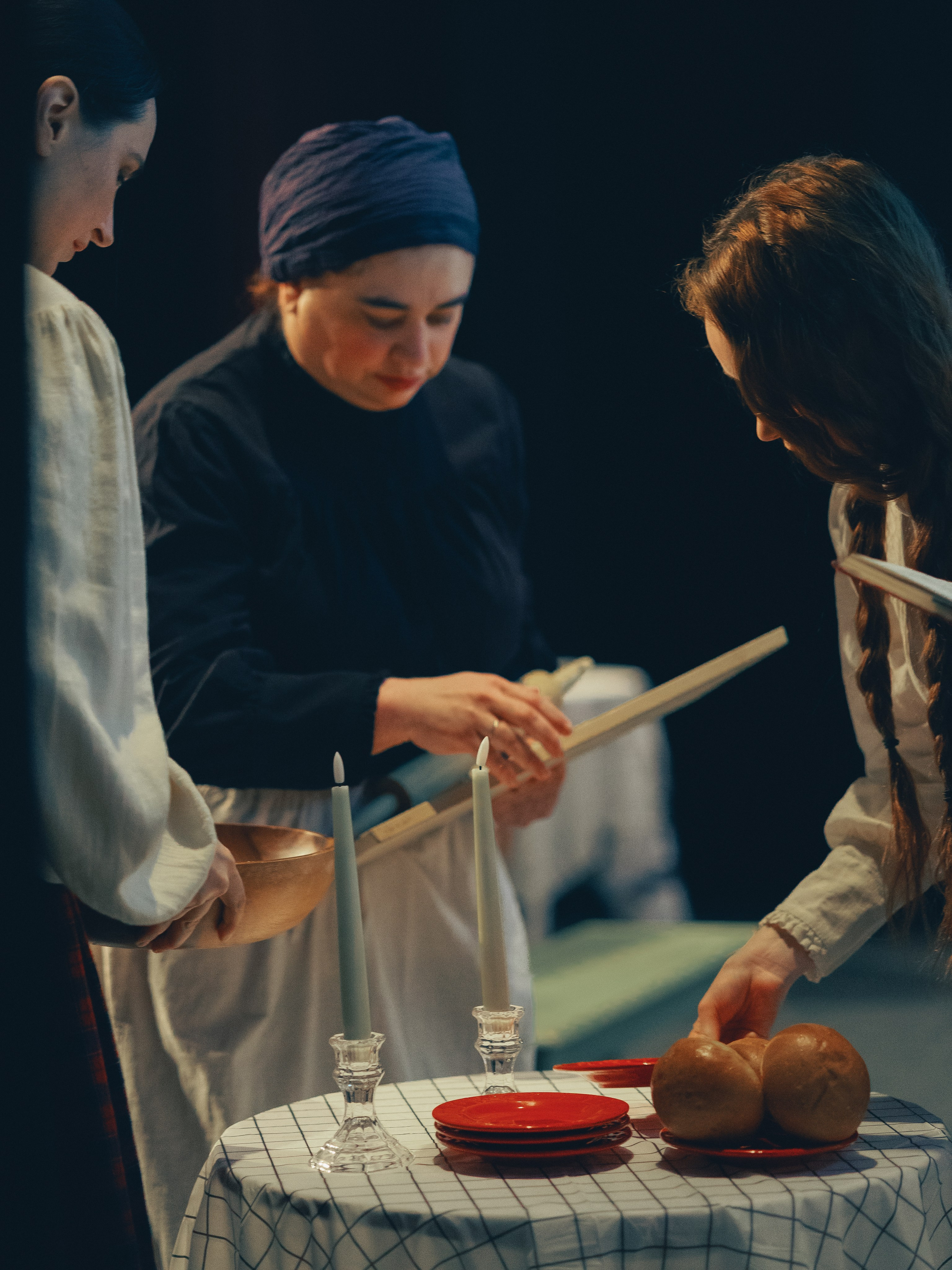 Chameleon — Memorial prayer. Yana Bobrova | Artistic Photography