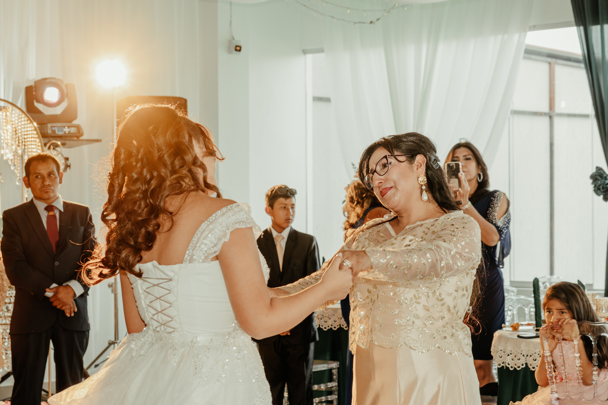ANGIE + MANUEL BODA RELIGIOSA. Studio KVTA | Fotografía y Video de Bodas en Arequipa