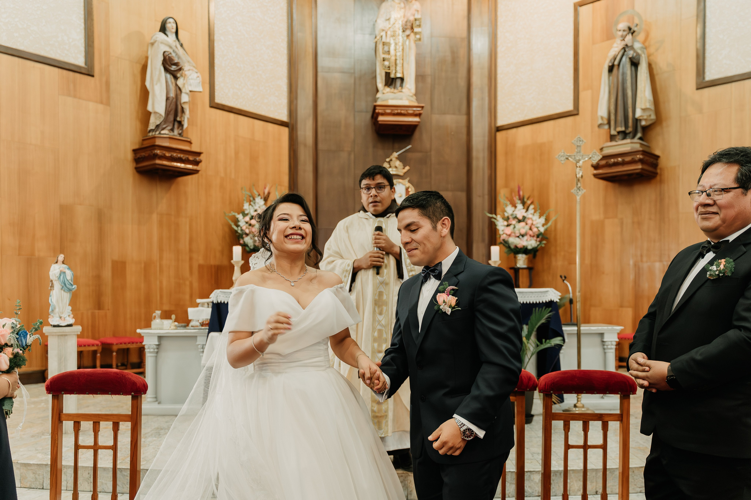 ALEJANDRA + RODRIGO BODA RELIGIOSA. Studio KVTA | Fotografía y Video de Bodas en Arequipa