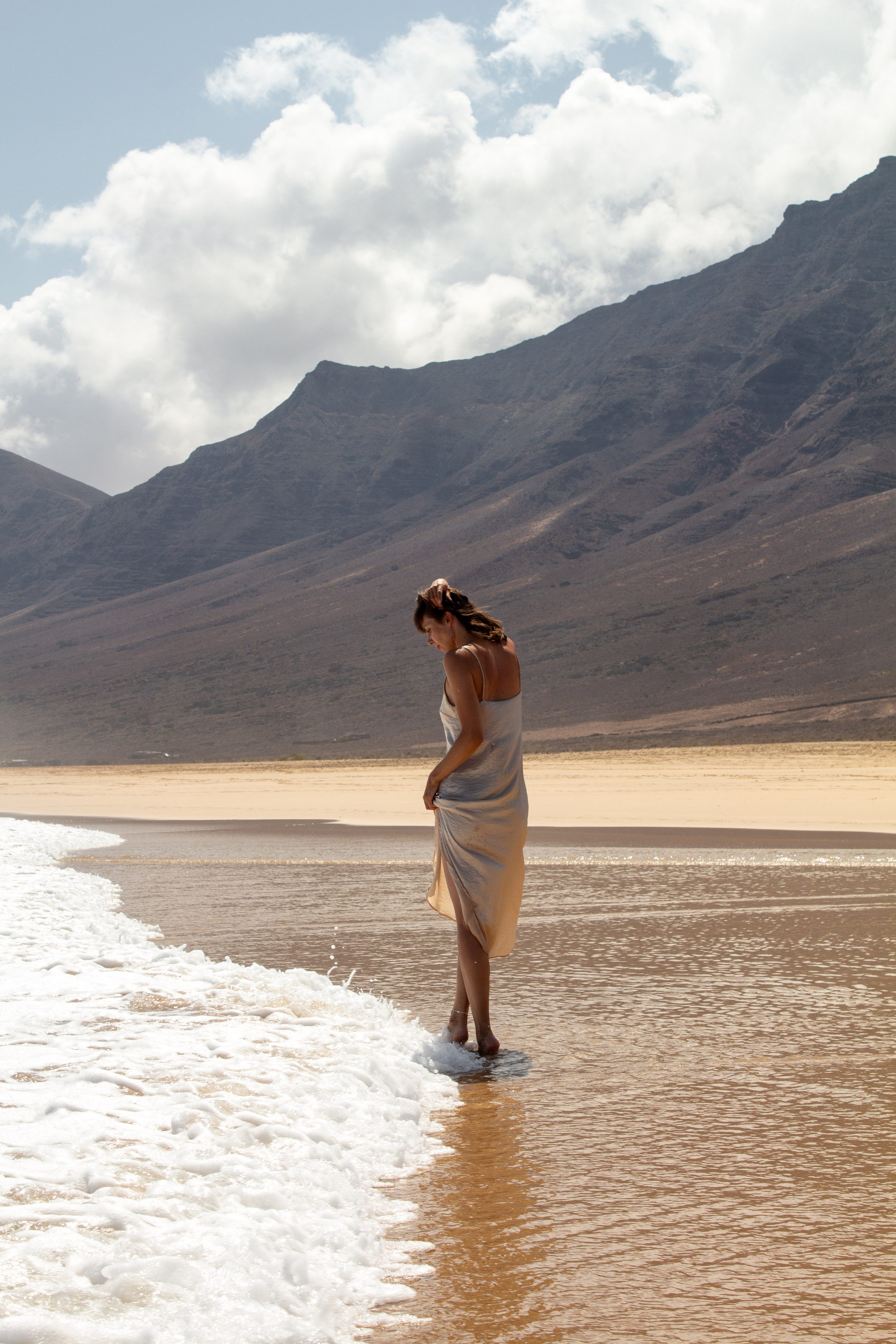 Val. Look Around You