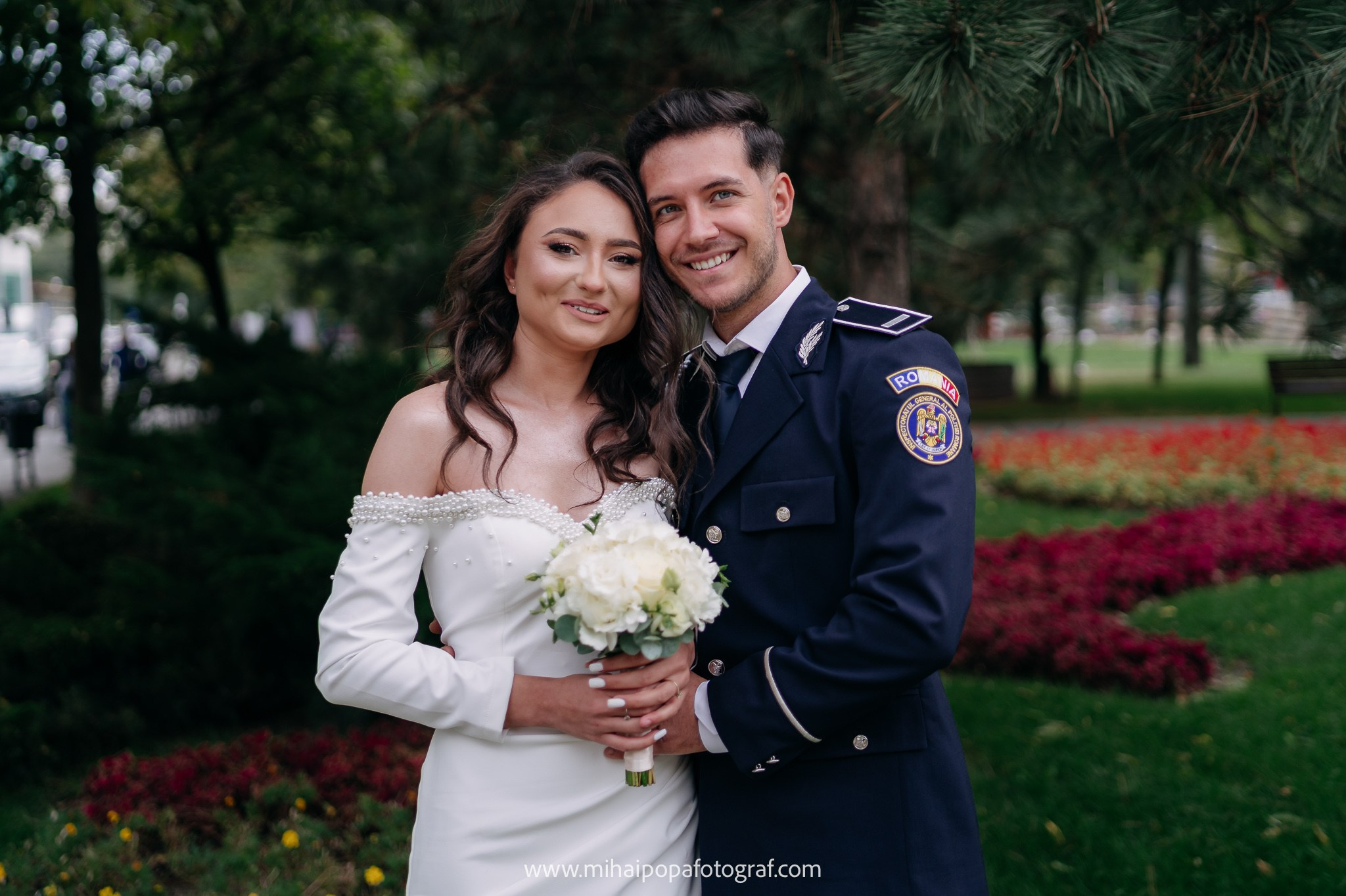 Fotograf Cununie Civilă în București - Mihai Popa Fotograf. Fotograf Nuntă & Botez București - Mihai Popa | Dincolo de oameni, imortalizez emoții!