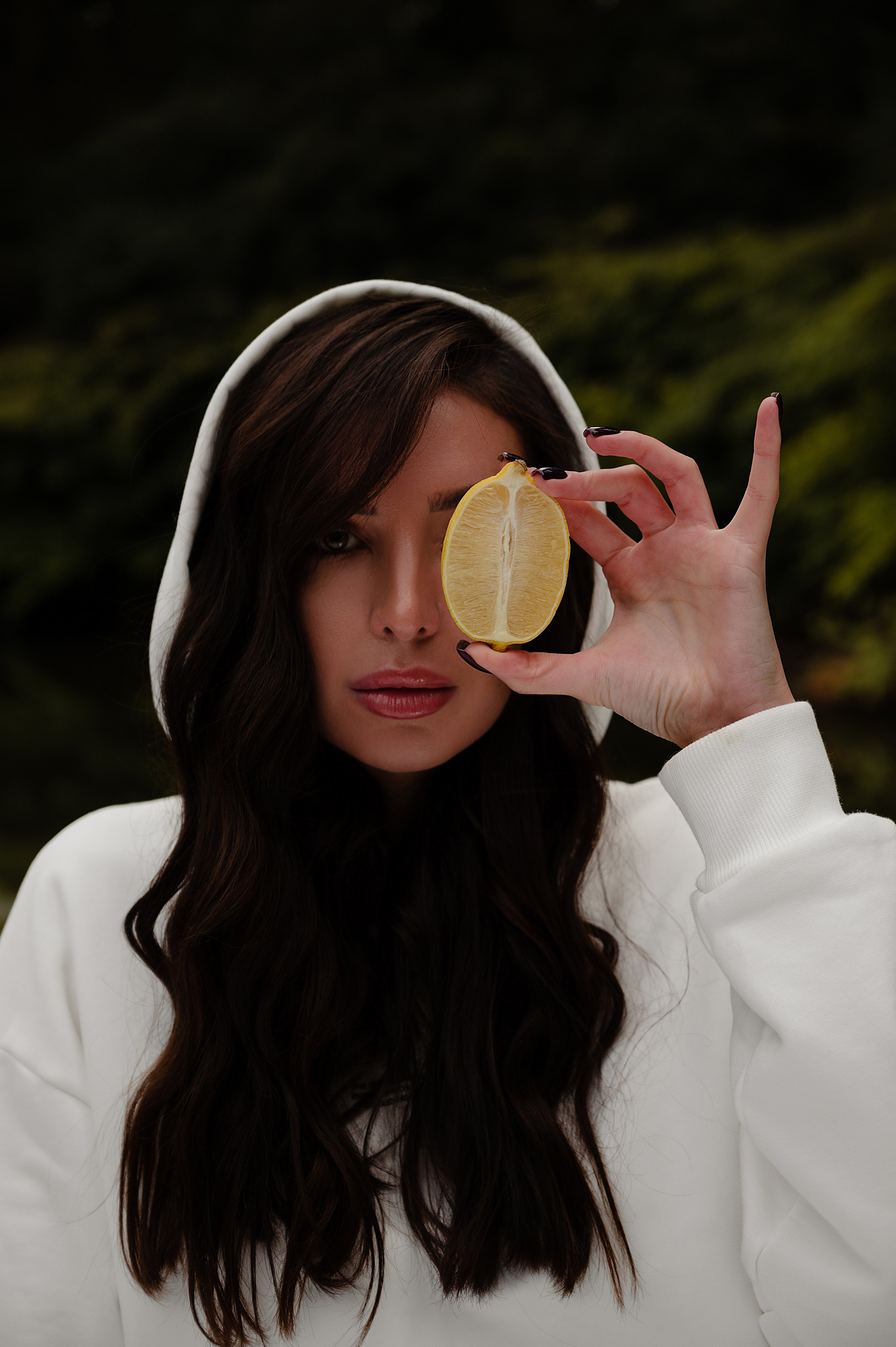 CannaXlife CBD products. ANNA-MARIA PHOTO CONTENT CREATOR — фотограф, эстет, художник и визуальный эксперт в Instagram, работающий в Праге