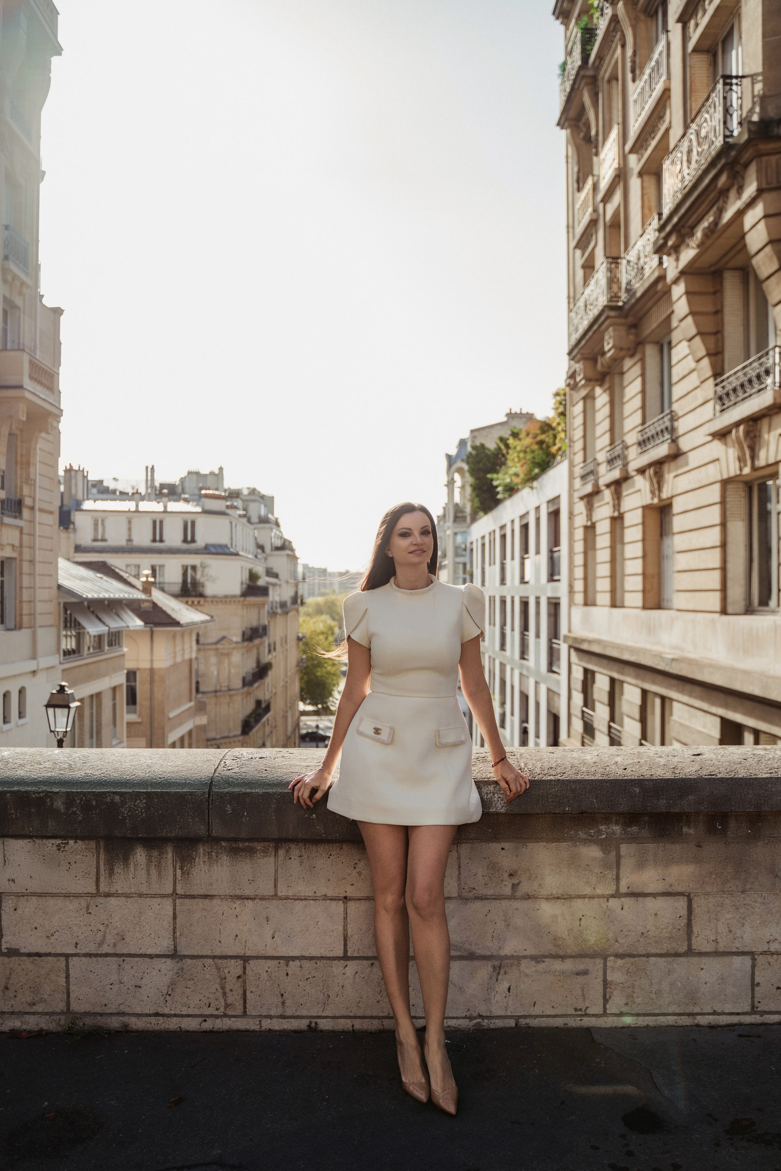 Marijana (1 hour). Photographer in Paris|Solo and groups, portraits & content, couples photo-shoot in Paris at the best locations