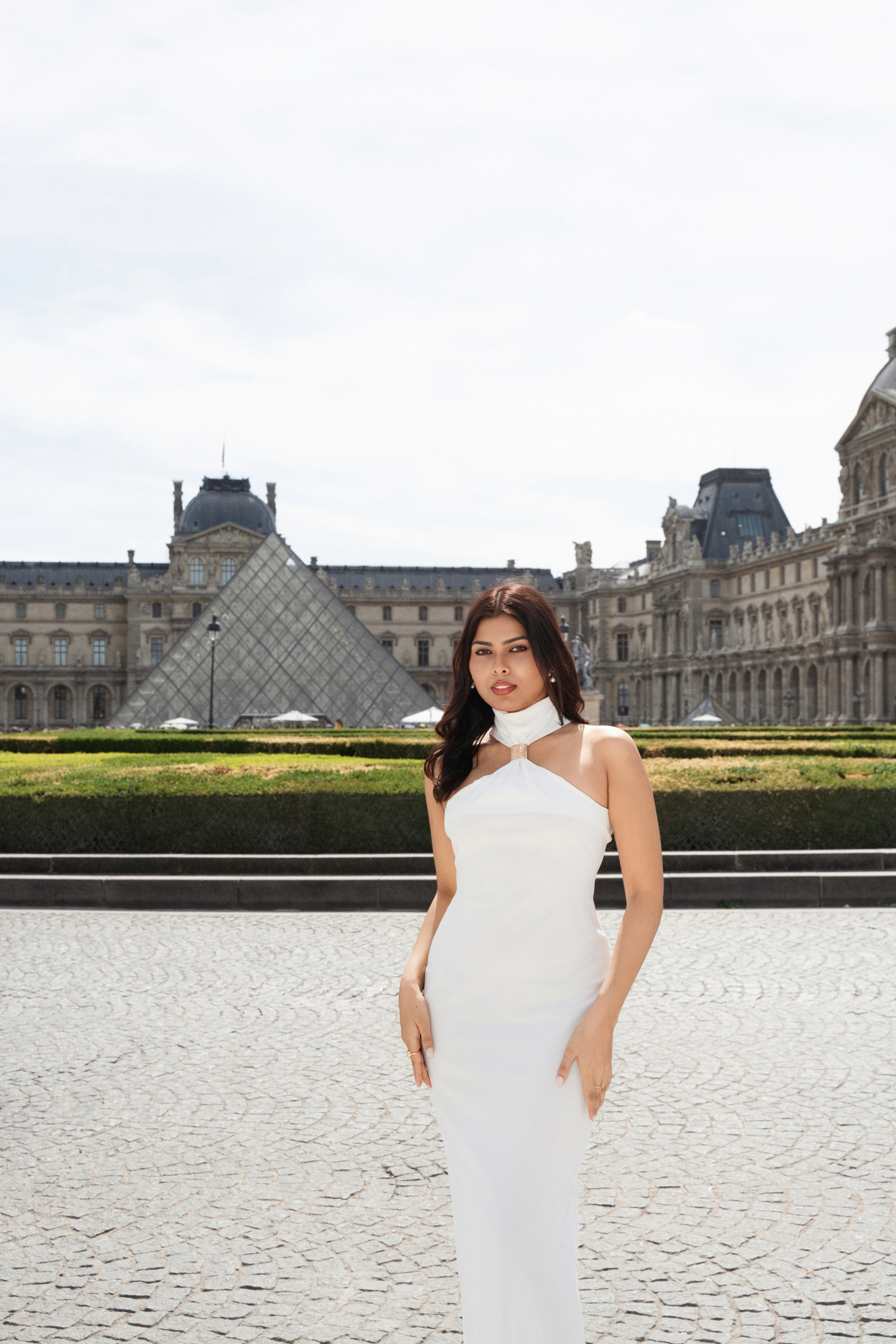 Satty (2,5 hours). Photographer in Paris|Solo and groups, portraits & content, couples photo-shoot in Paris at the best locations
