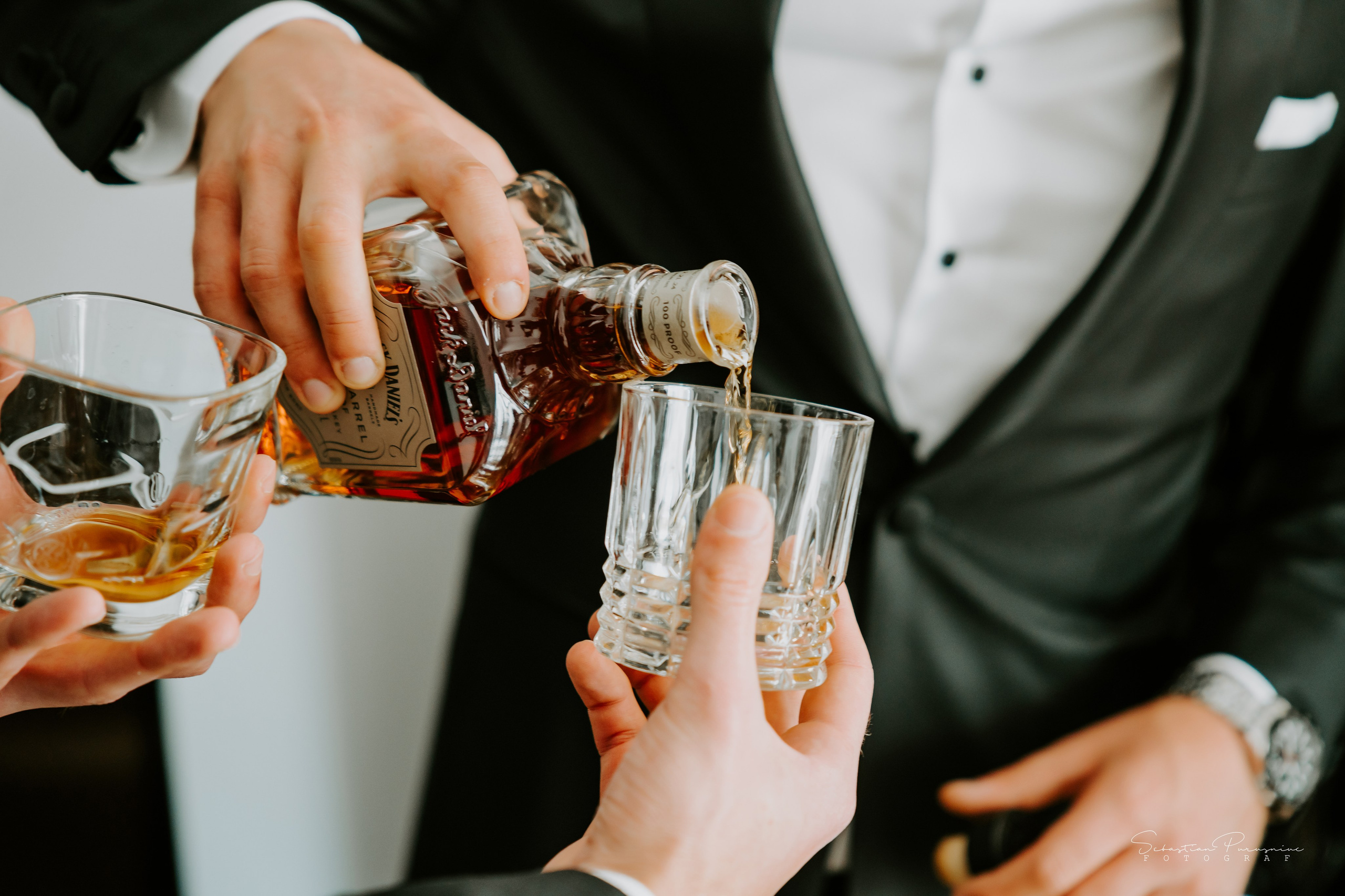 Mădălina & Alexandru. Sebastian Purusniuc Fotograf - Iasi