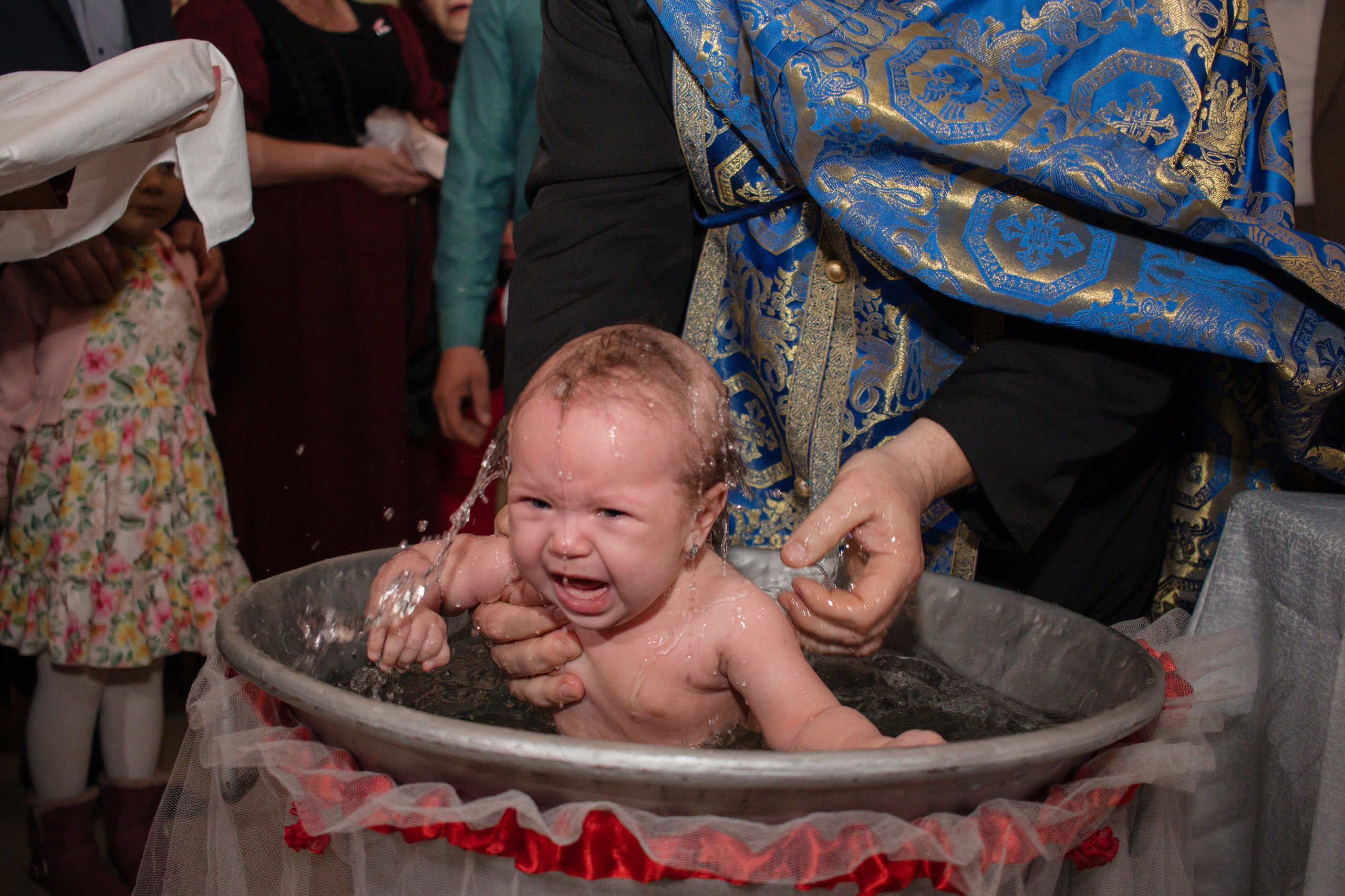 Iris. Fotograf si videograf — evenimente si studio