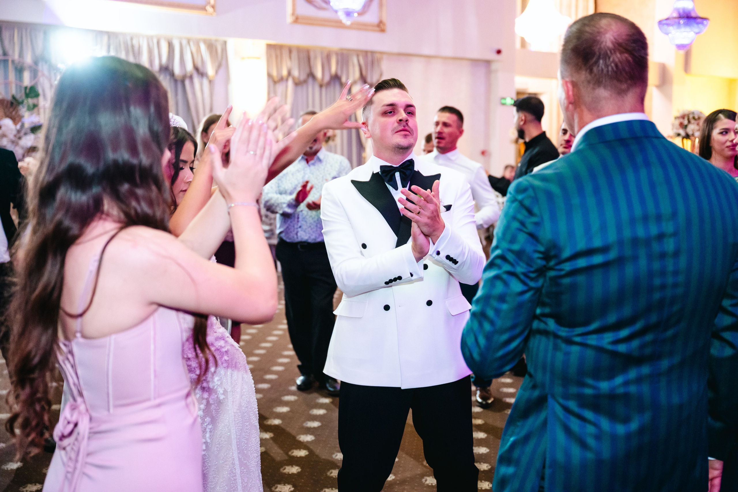 Ana Maria & Robert 💙 Nuntă. DP Events — echipă foto-video din București, capturăm emoții și transformăm momentele în amintiri autentice