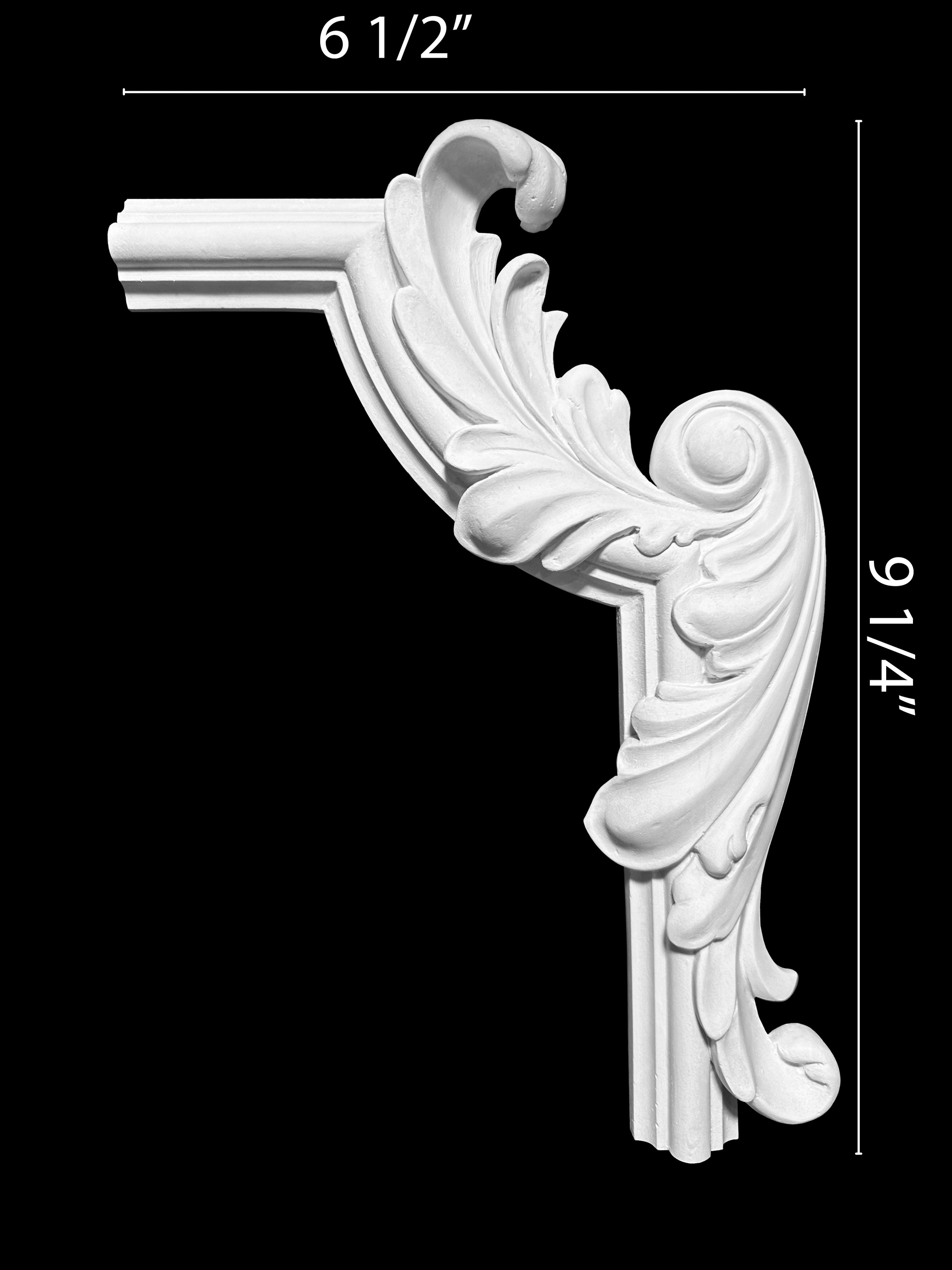 Corners. Plaster molding