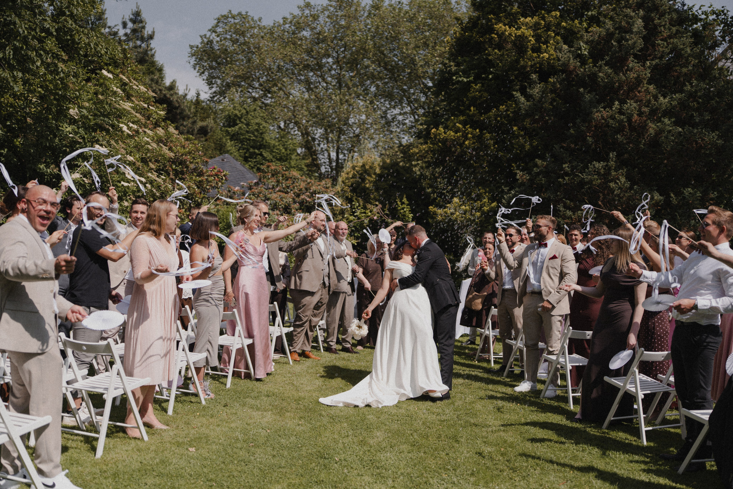 Jessica & Felix I Gesellschaft Harmonie Bochum. Hochzeitsfotografin Bochum | Halyna Reiche Fotografie NRW