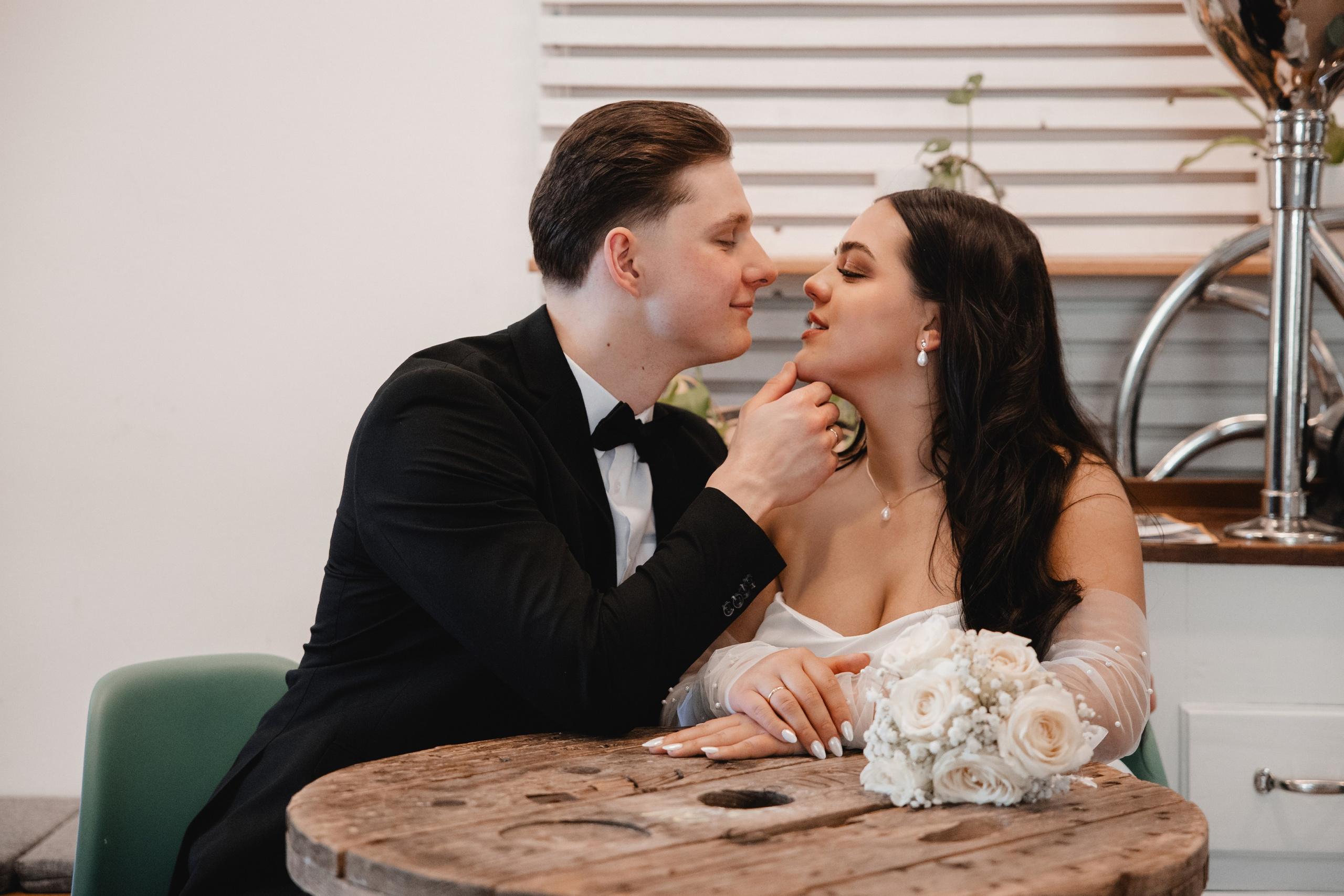 Standesamtliche Hochzeit im Kubus Bochum – Sophie & Martin. Hochzeitsfotografie |Hochzeitsfotograf Bochum | Hochzeitsfotograf Dortmund | Hochzeitsfotograf Essen | Hochzeitsfotograf Ruhrgebiet