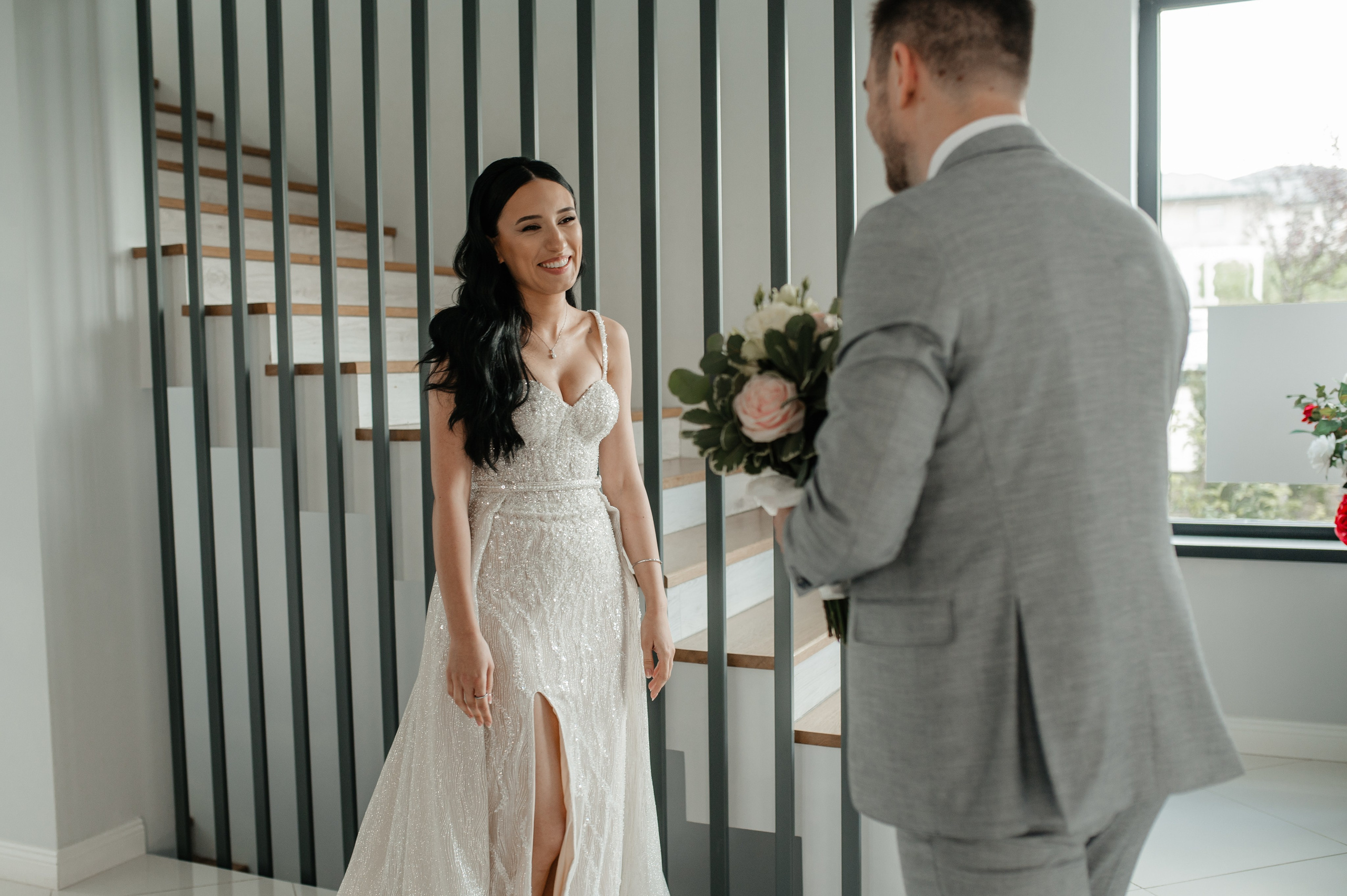 Fotograf si videograf de nunta in stil fotojurnalistic. Proud Vision Weddings | Wedding Photography & Film — Servicii profesionale Foto Video Nunta Iasi