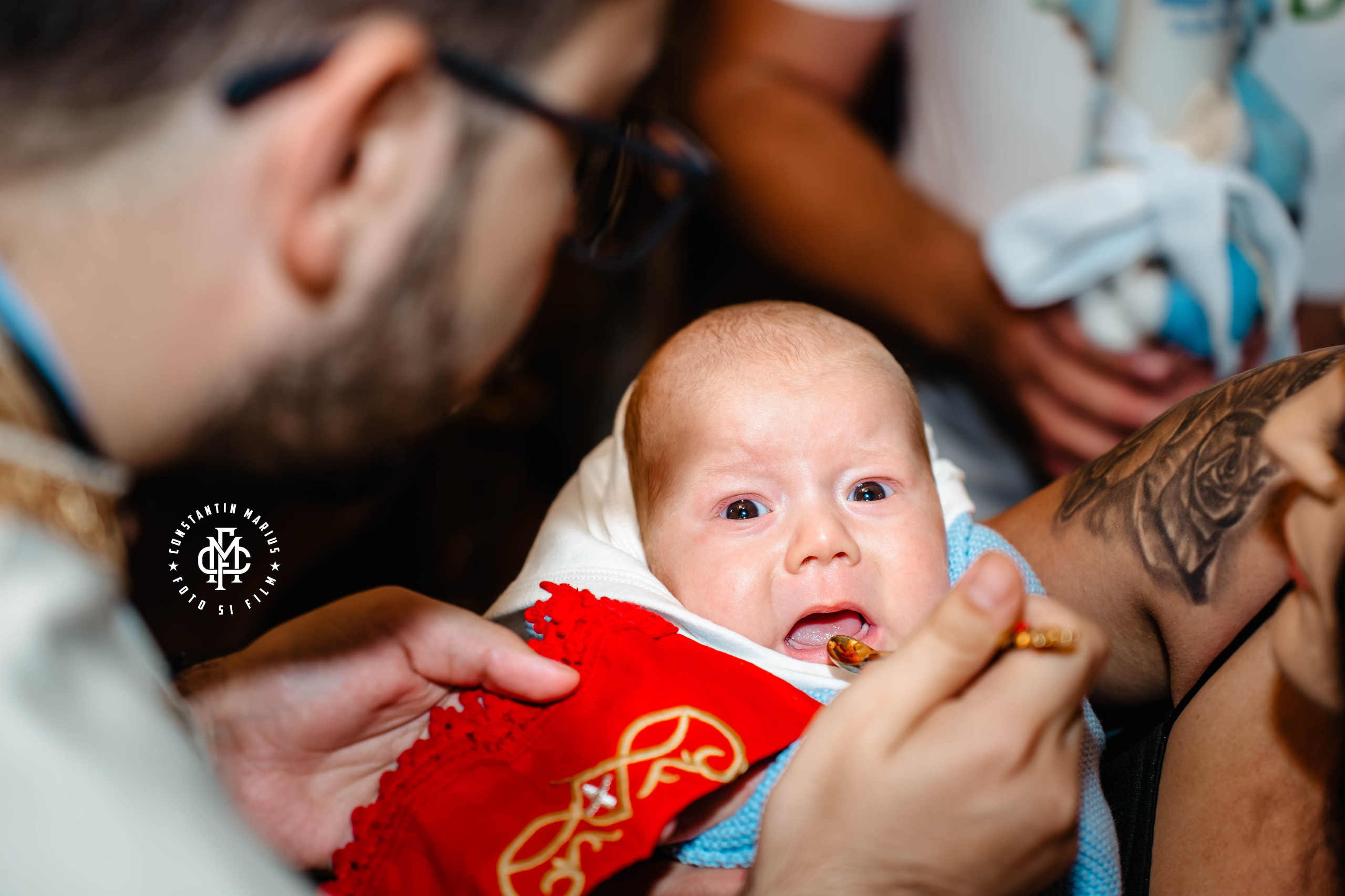 BAPTISM PHOTOGRAPHY. DESPRE NOI