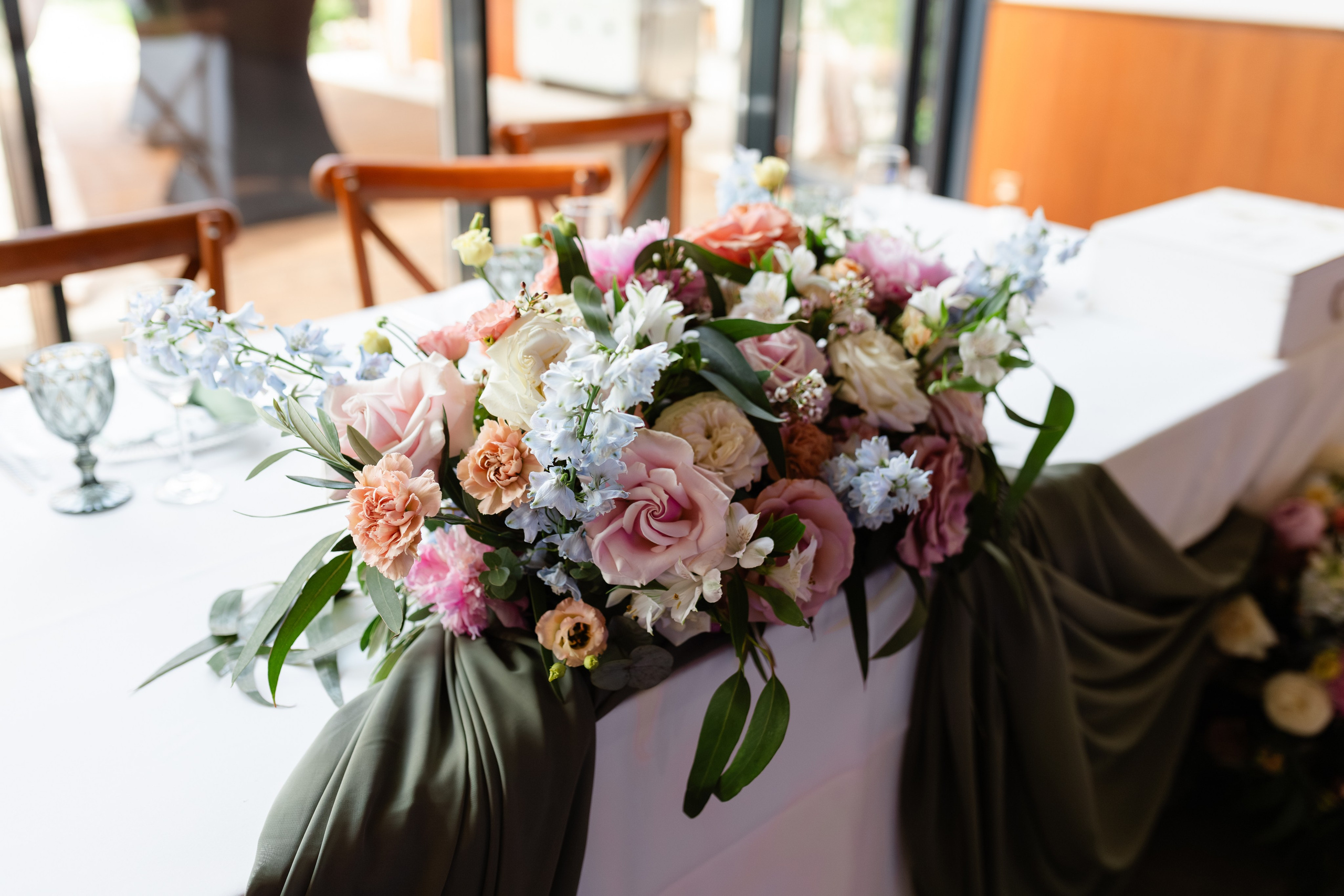 Flori & Cosmin. Main