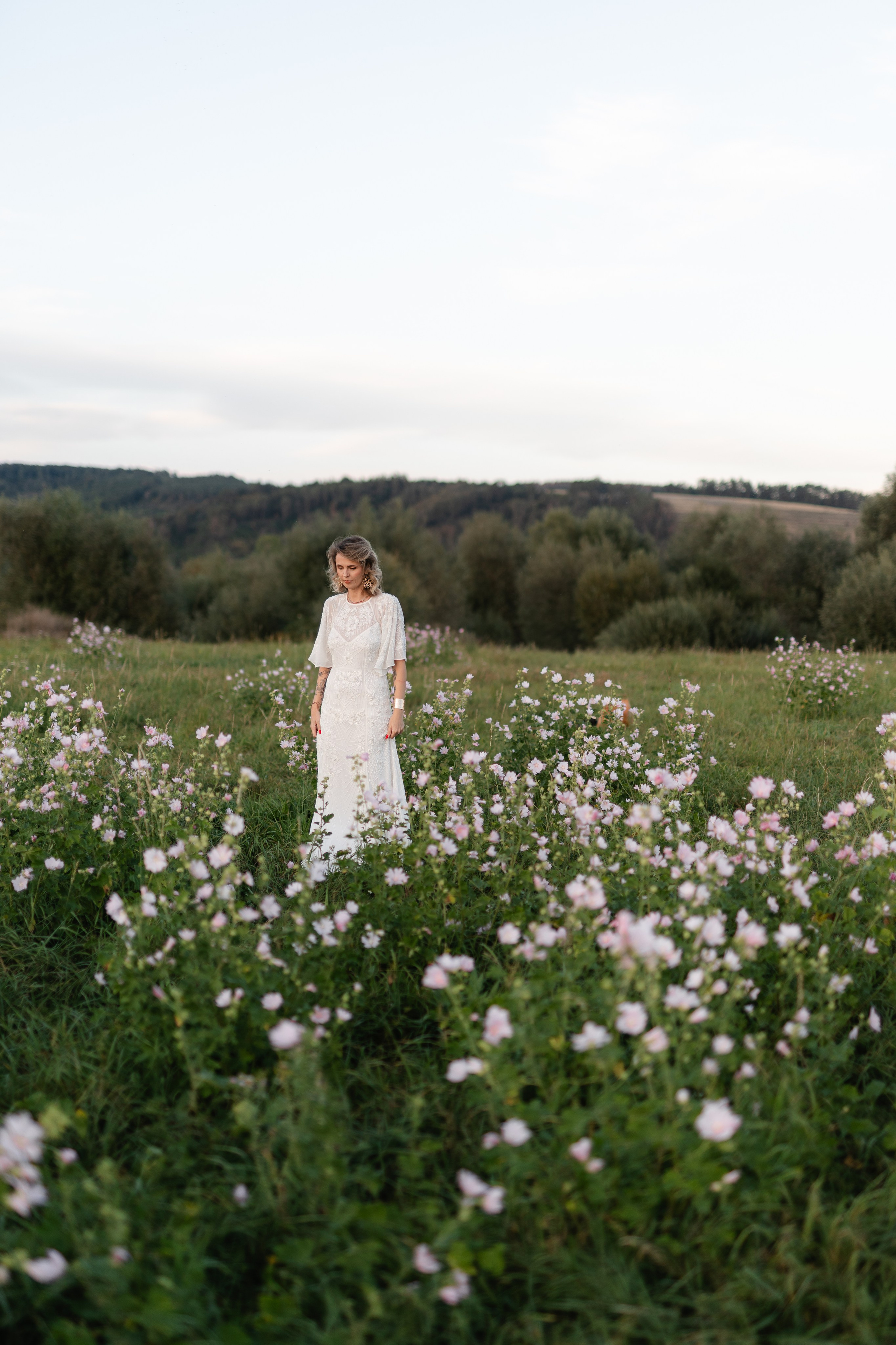 Mara — Portrait. Main