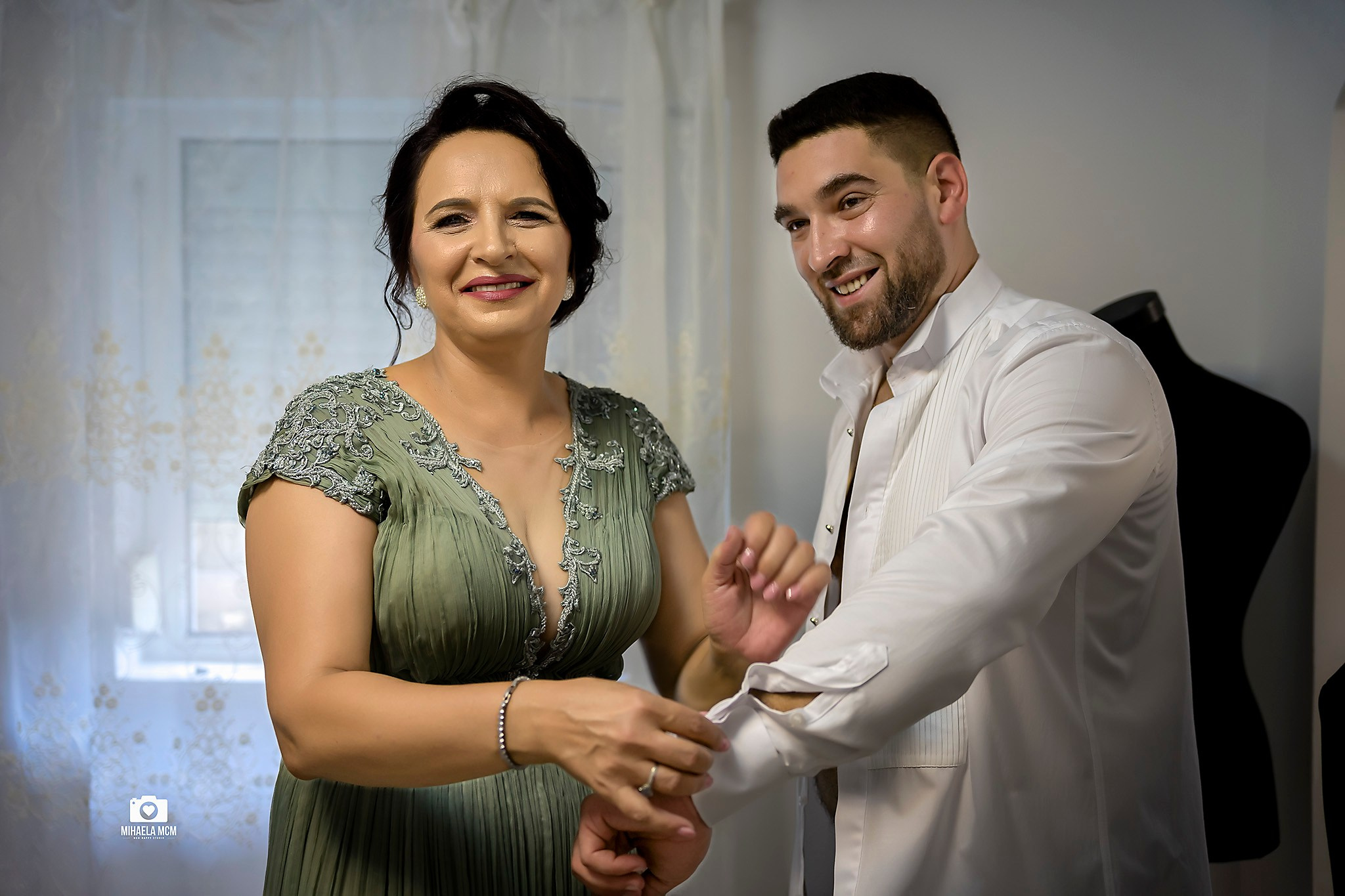 Fotograf nunta Bucuresti. MCM Happy Studio – Fotograf și Videograf Nuntă