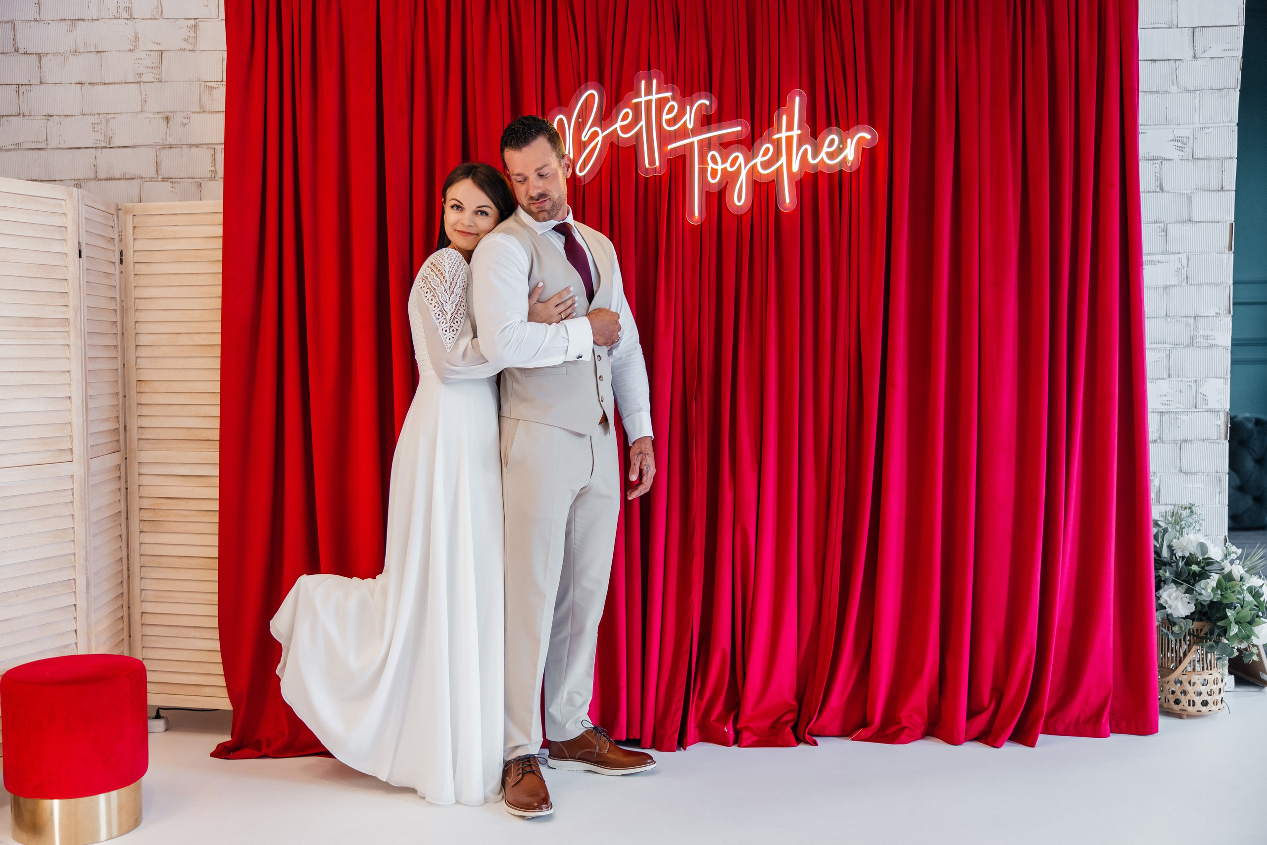 Ryan & Ana. Furduidumitru.com