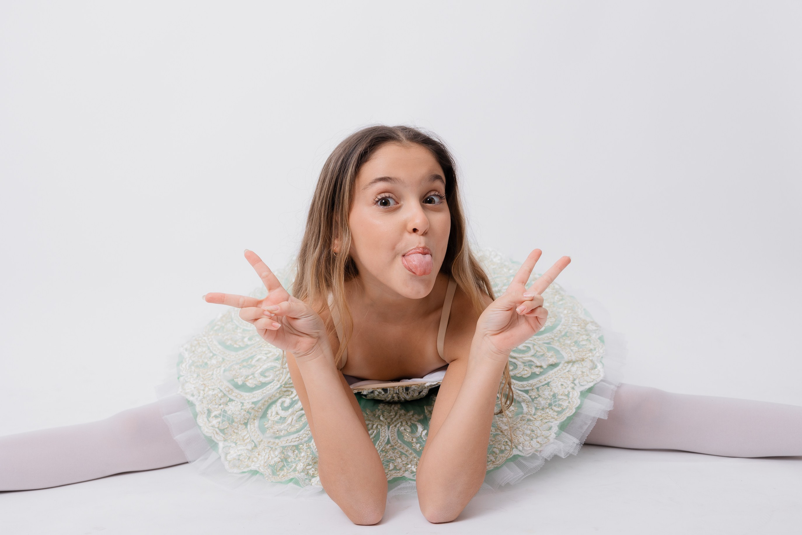 צילומי סטודיו בת מצווה. דף בית