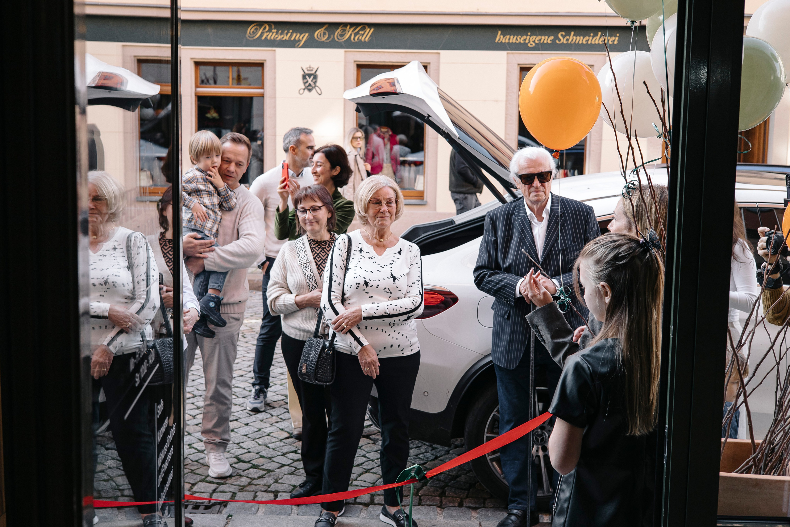 Eröffnung im Fokus. Fotograf Sofya Zikunowa