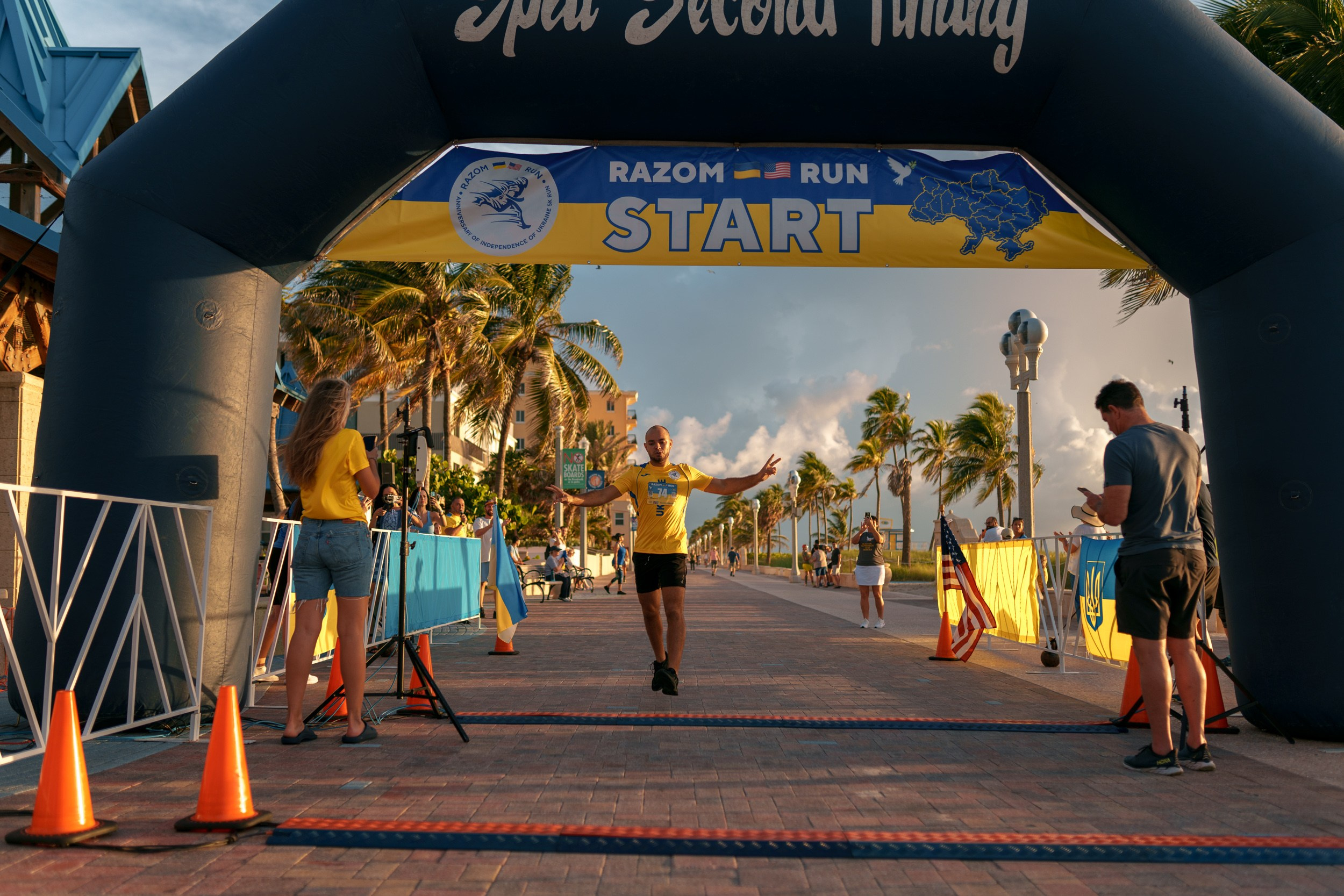 RAZOM RUN. ФОТОГРАФ ФЛОРИДА МАЙАМИ