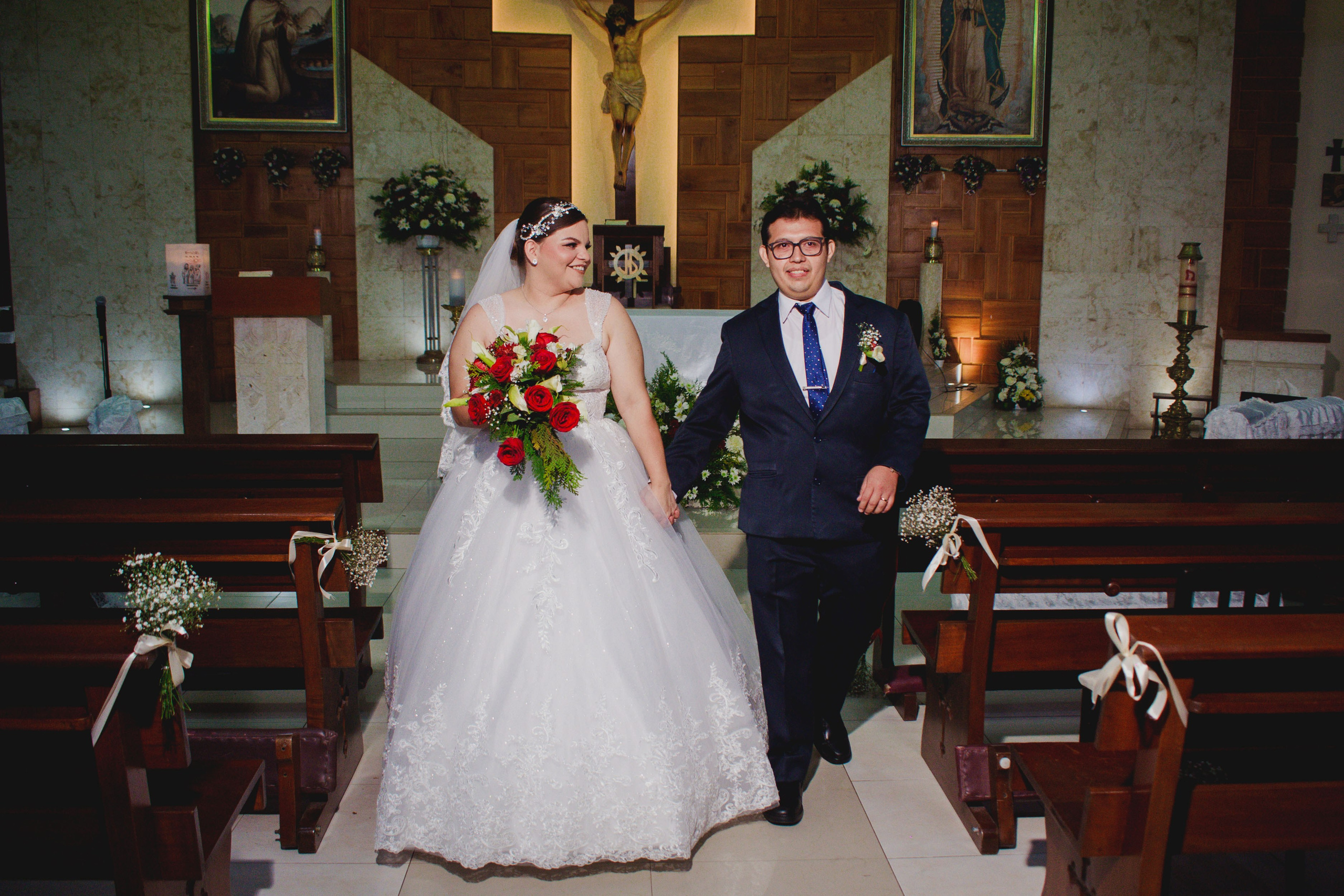 Servicio de boda religiosa. Fotógrafo "dD" Didier Dzul