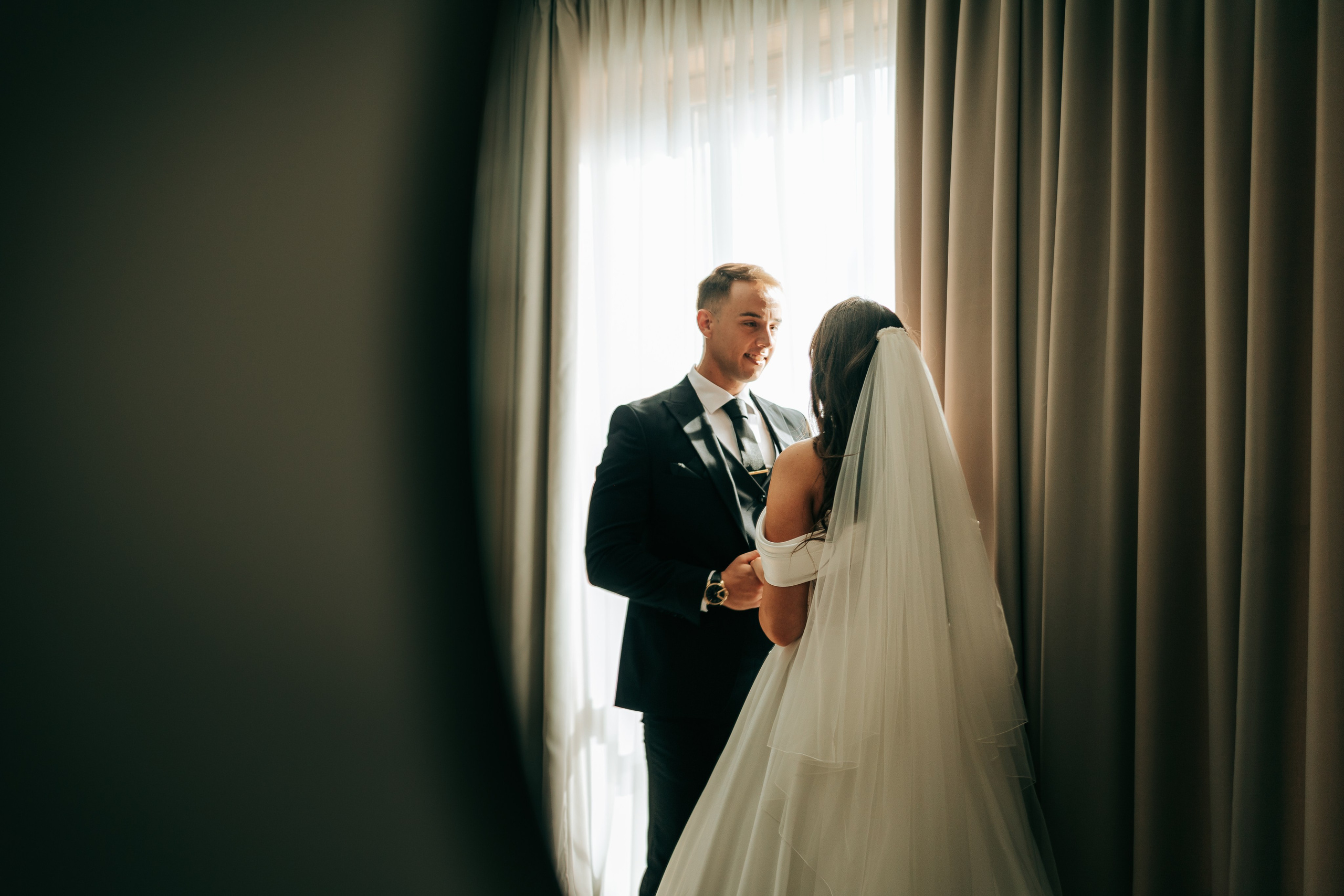 Venčanje Teodore i Dušana u Čeneju. Profesionalni fotograf za venčanja – Milan Luković