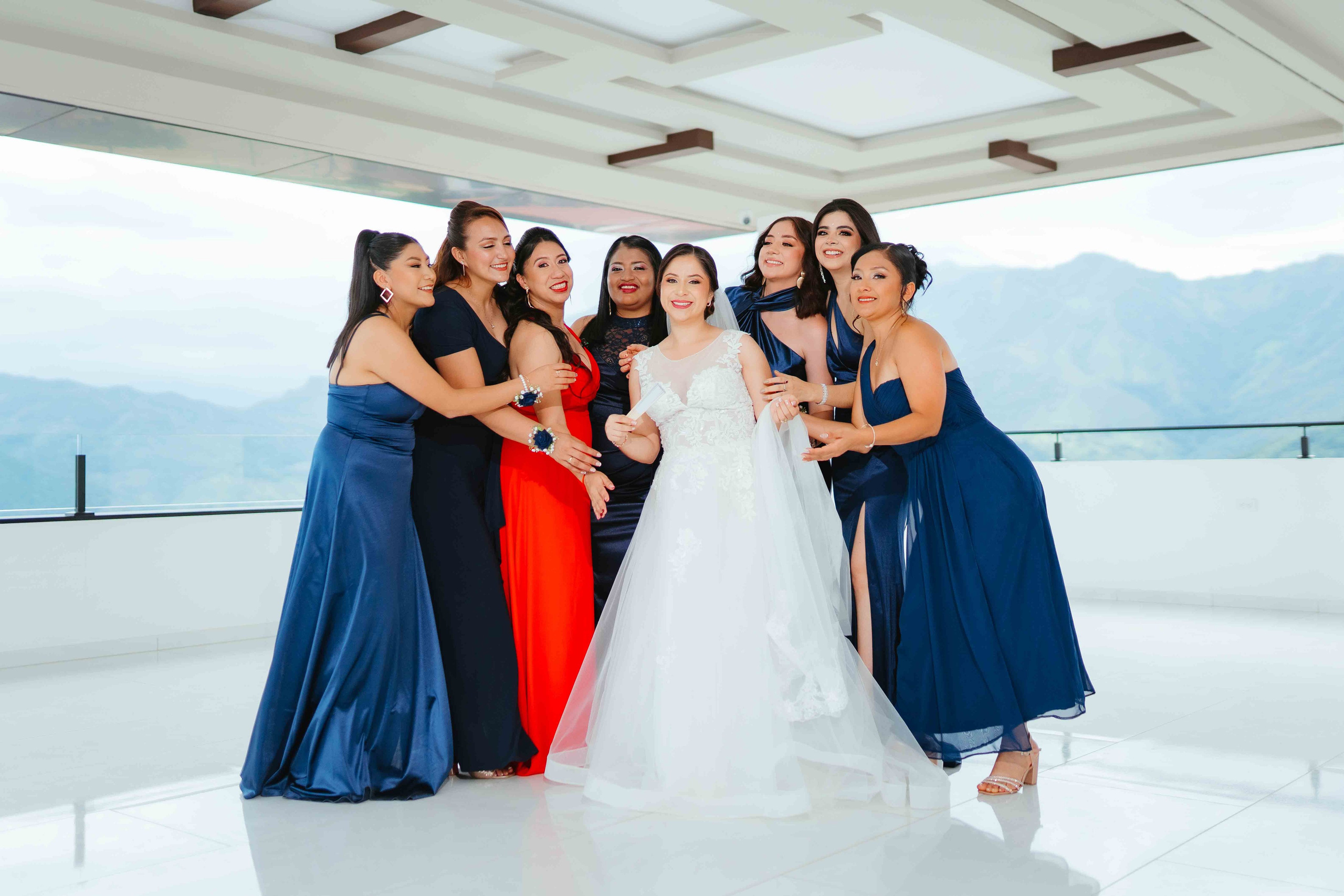 Jennifer y Vladimir. Fotógrafo de bodas en Loja Ecuador | Piero Alvarez PH