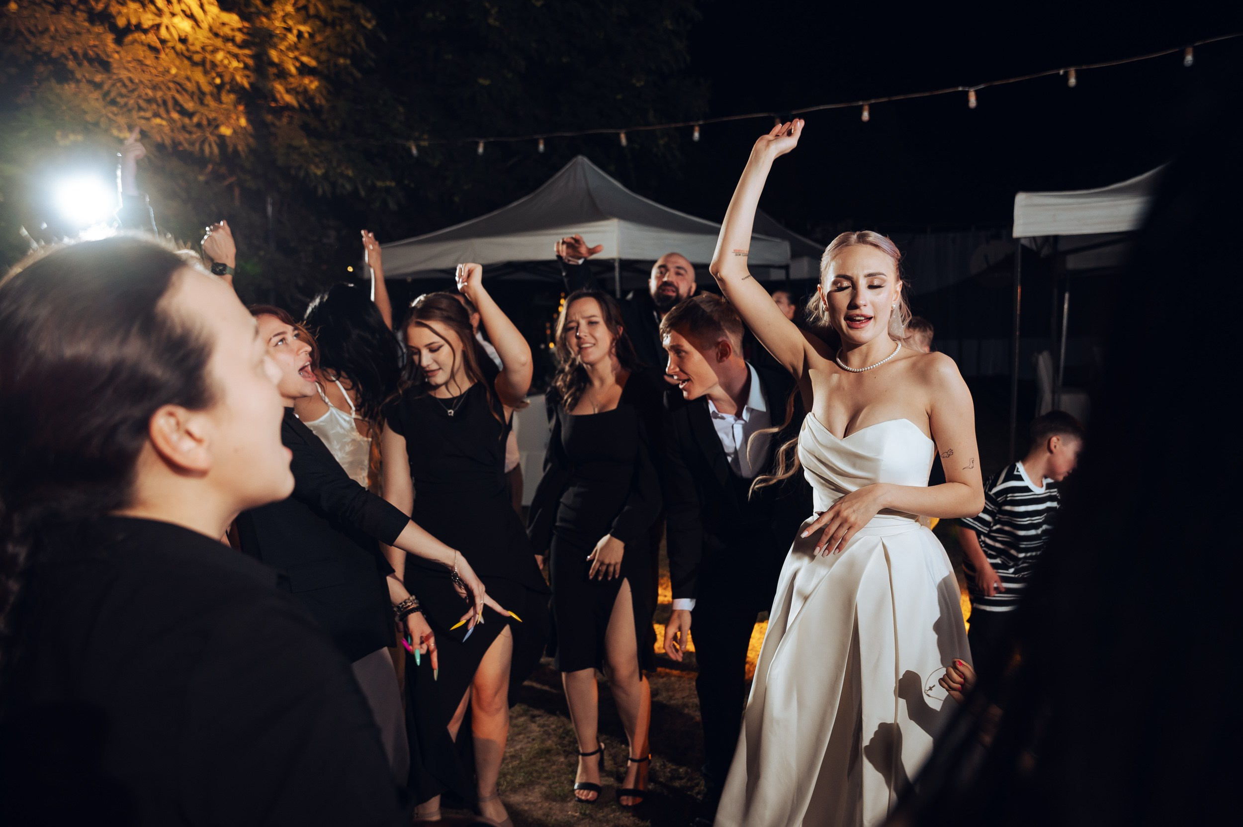 Алексей & Анастасия. Фотограф в Бишкеке Андрей Кавешников