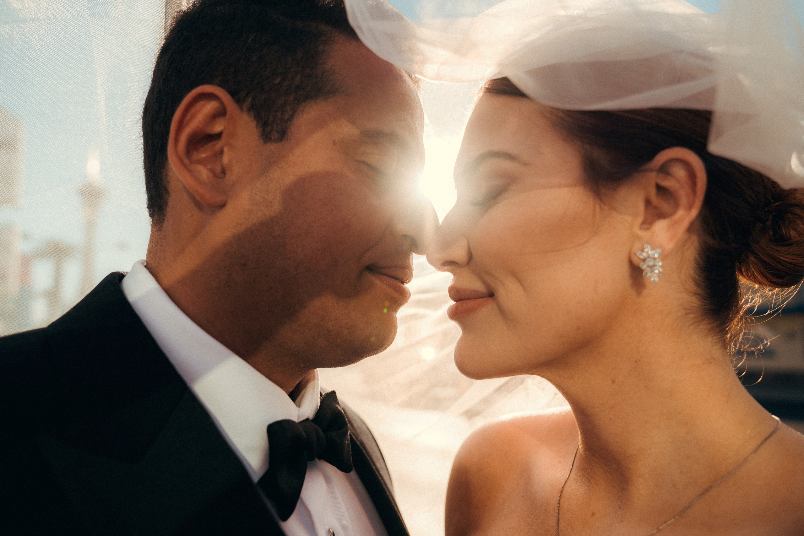 Lucas&Megan. Wedding & elopement photographer Viktoriya Kravtsov. Las Vegas