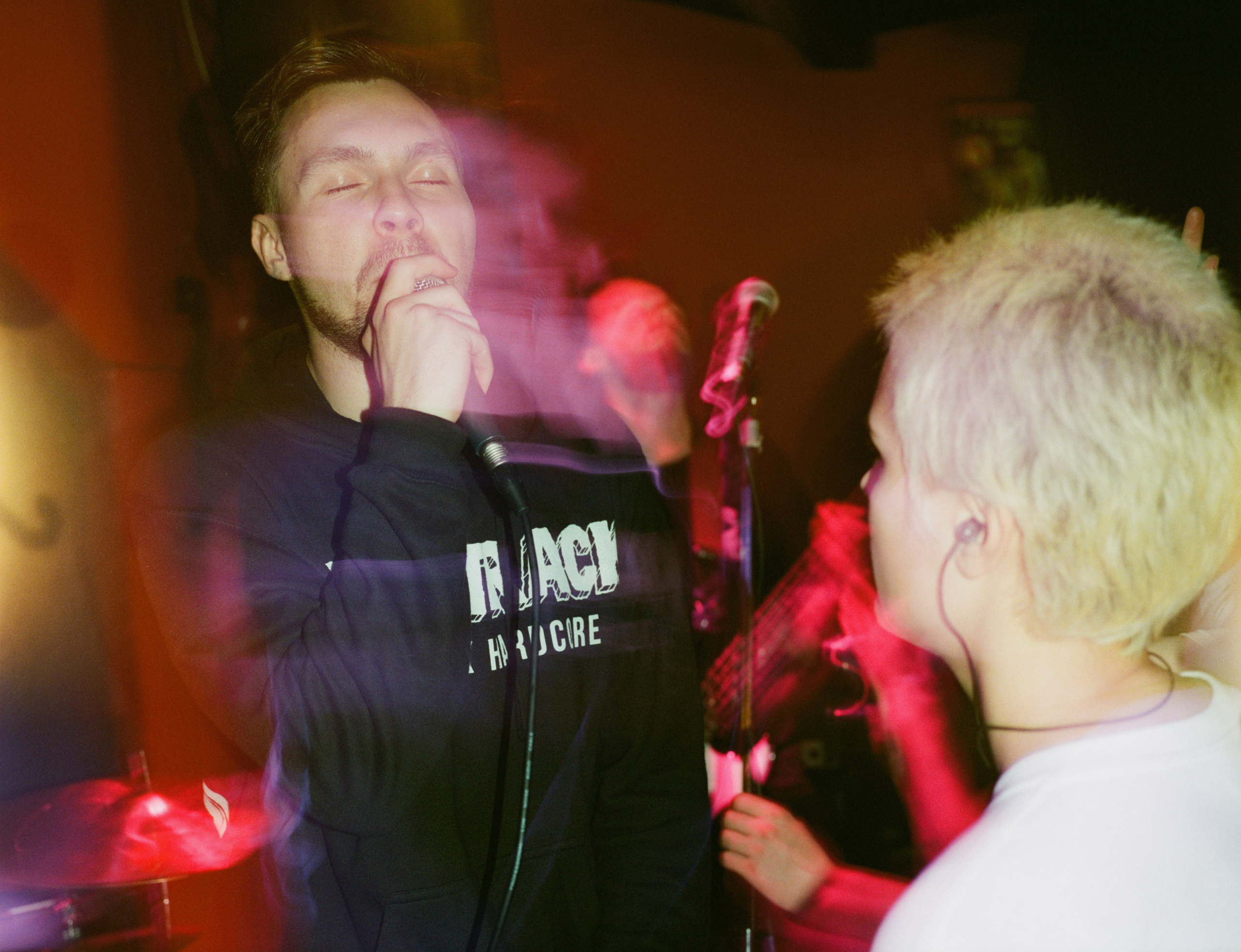 Ножевая драка в телефонной будке @ Frakcia @ 4.11.19