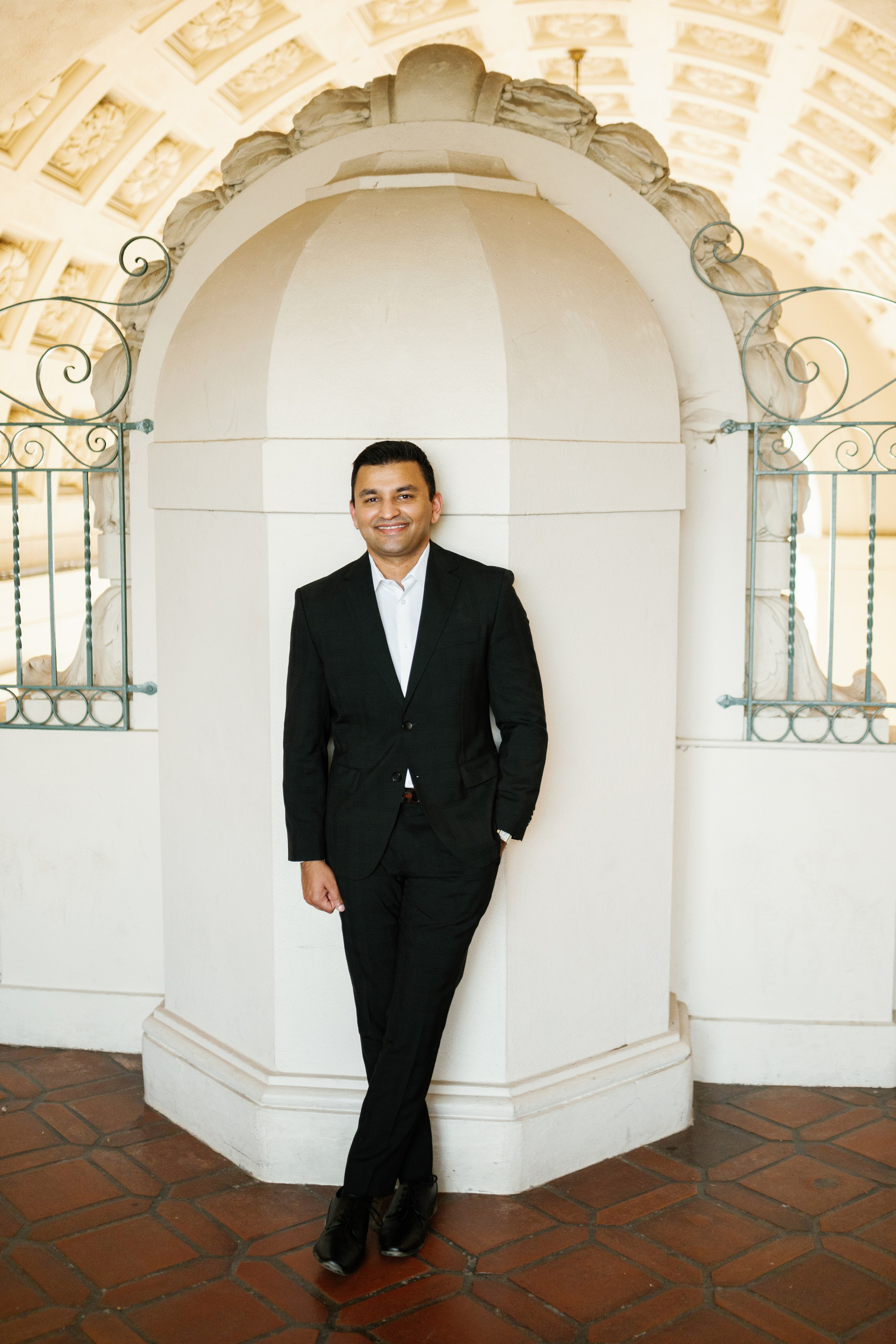 Pasadena Engagement Photo Session. Wedding Photography & Videography Team in California, Los Angeles, San Francisco, San Diego and Travel