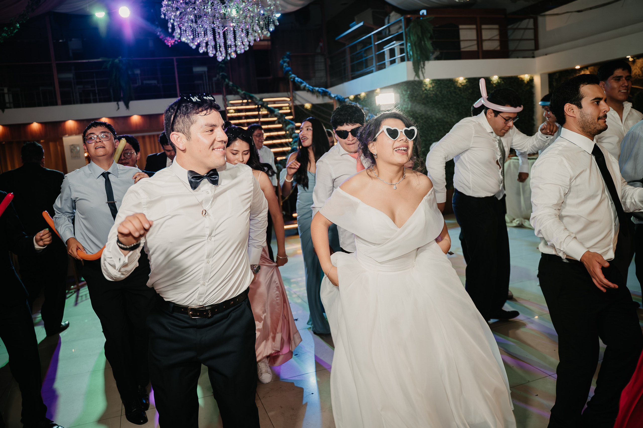 ALEJANDRA + RODRIGO BODA RELIGIOSA. Studio KVTA | Fotografía y Video de Bodas en Arequipa