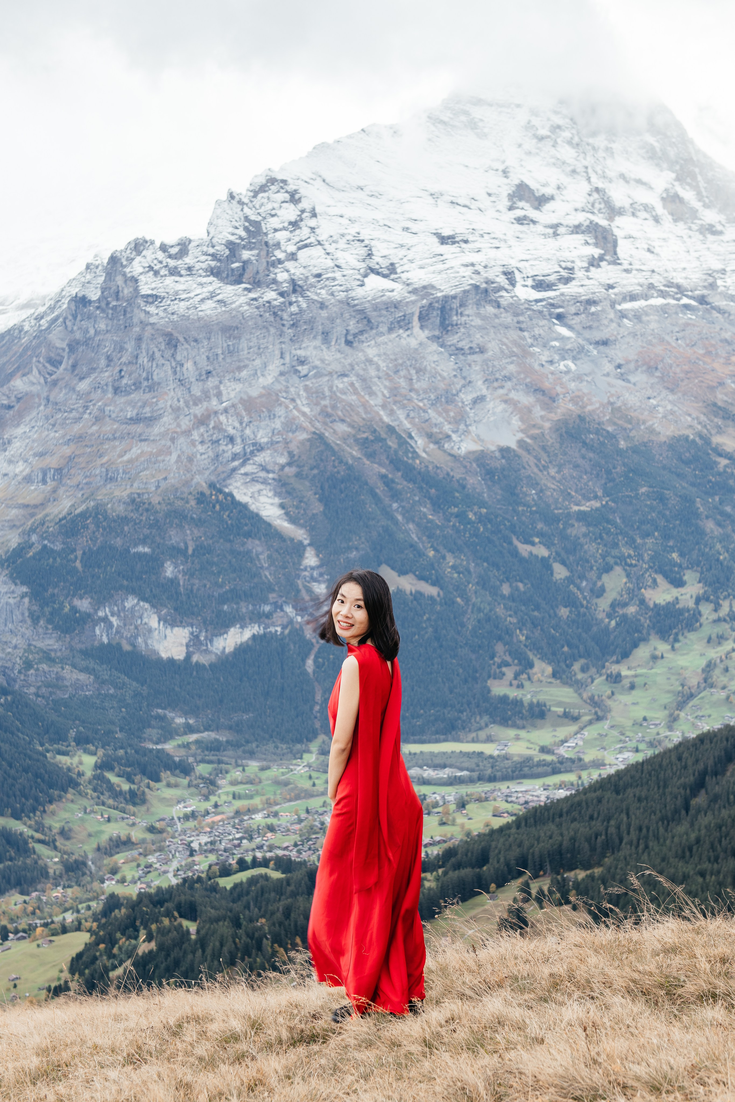 Kaiwen & Xiaoming Grindelwald, Switzerland. I am Elena Altendorfer. Wedding photographer in Zurich and Switzerland