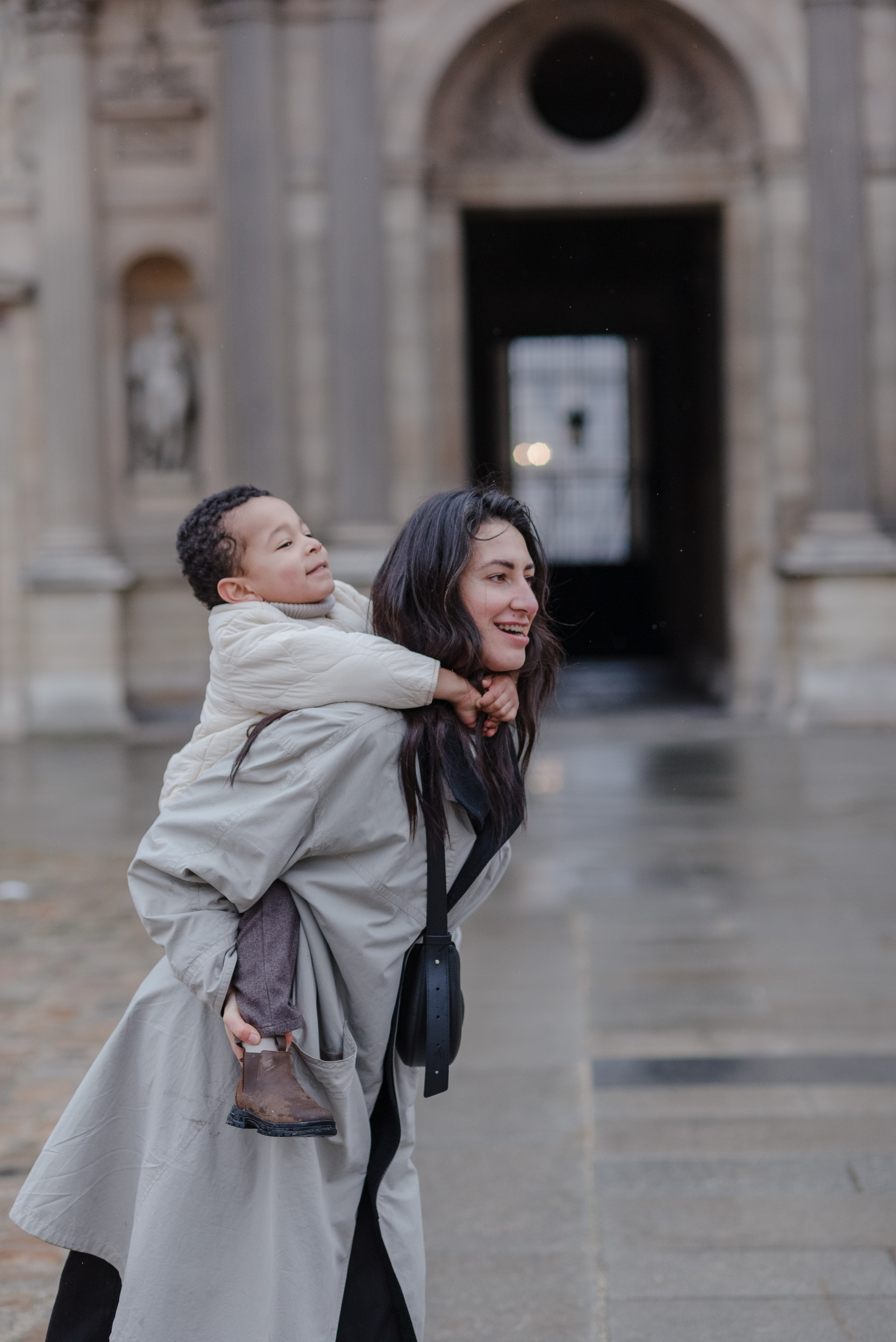 Mother and son session. Timeless Paris moment. Ksenia Marchand/ Lifestyle photographer in Paris