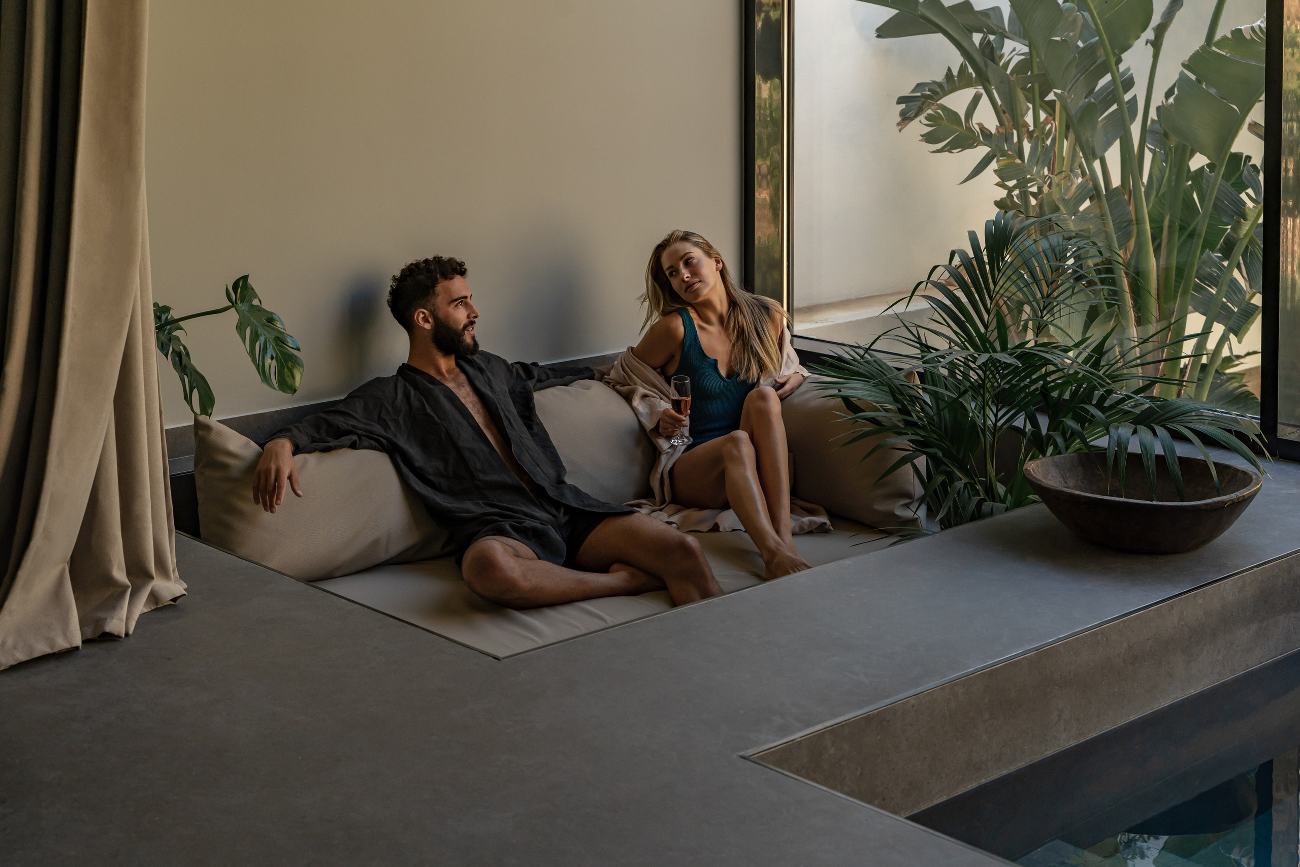 Casa Cook. Photo & Videos