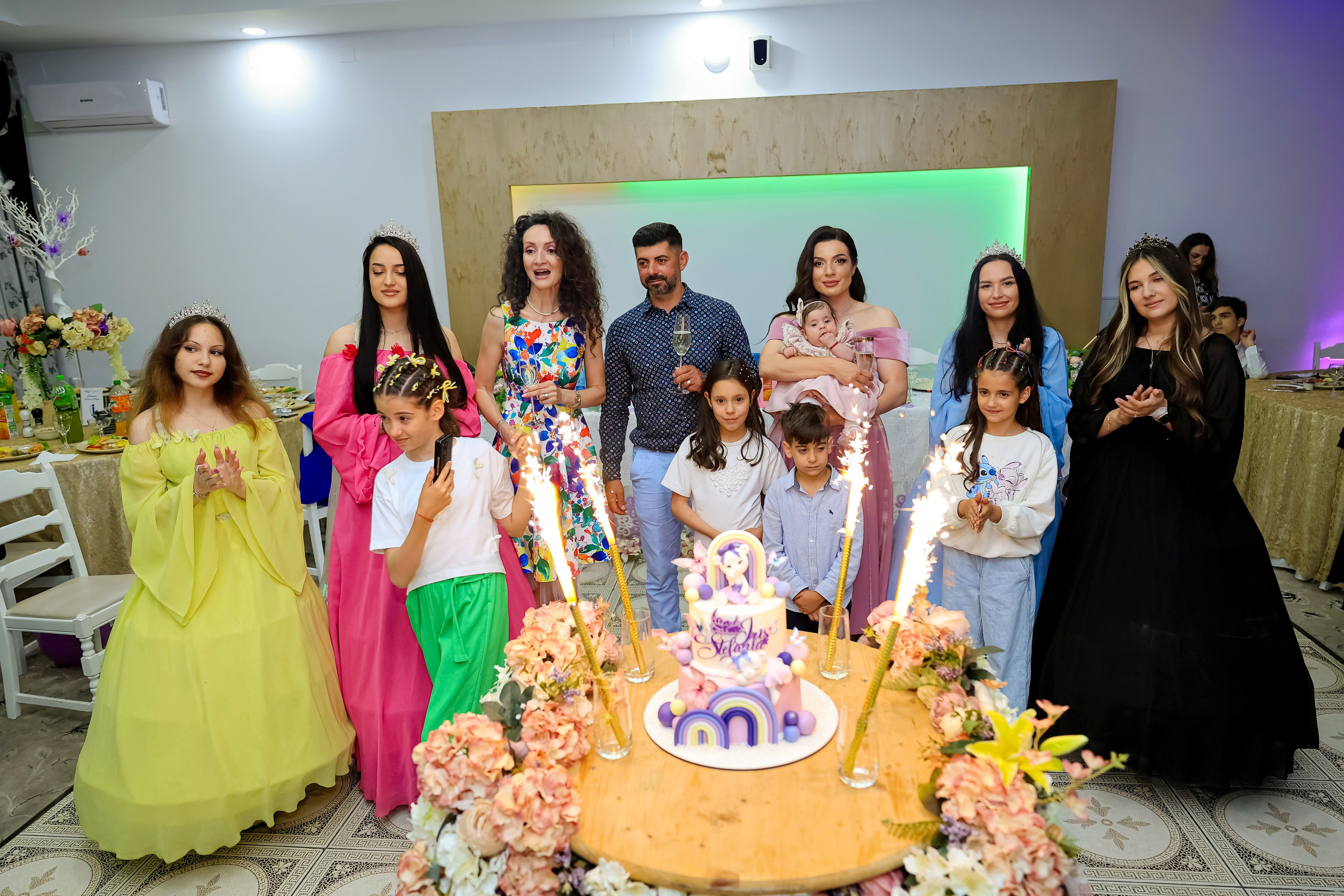 Iris Stefania. Moments By Gub