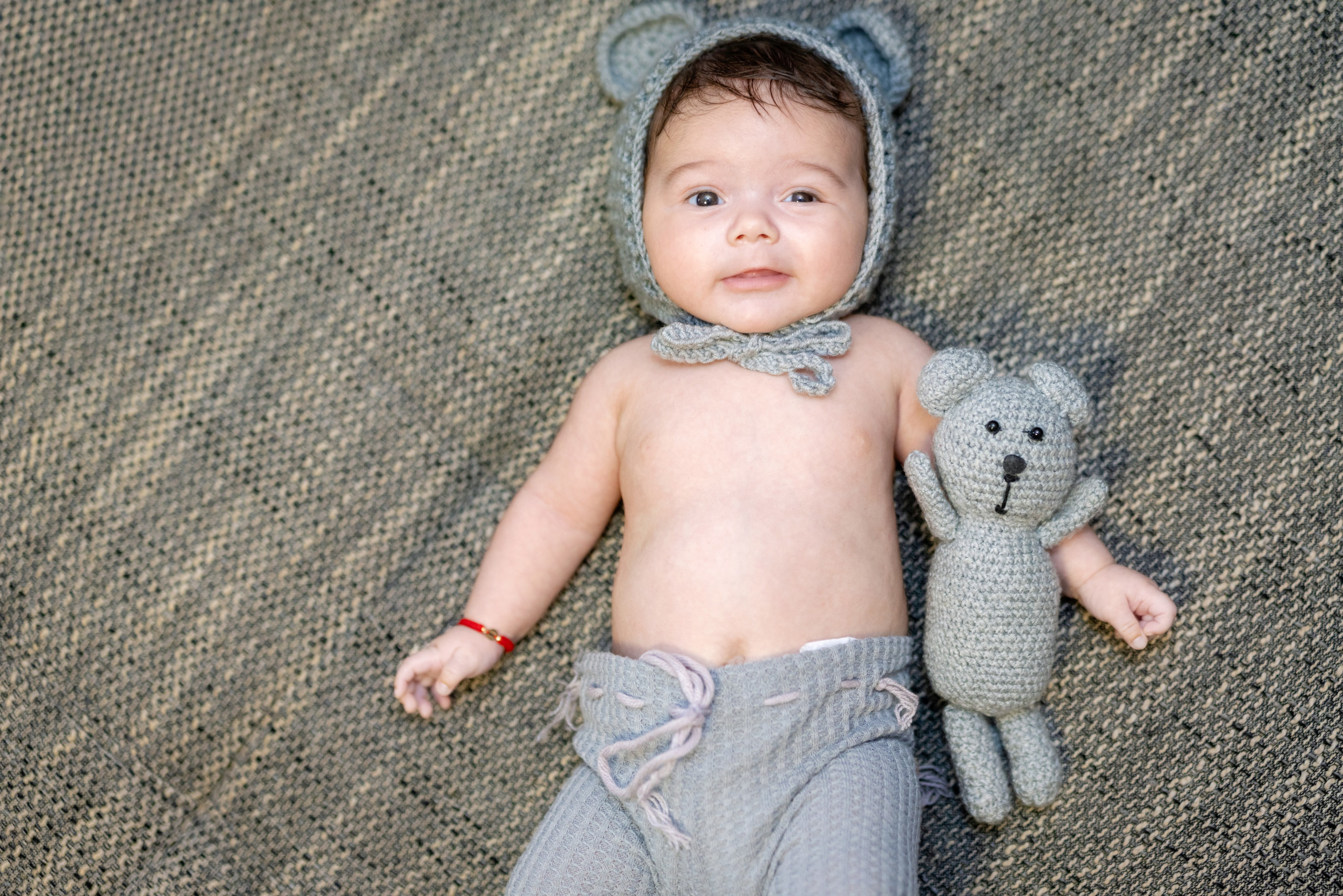 Andrei Sebastian. Moments By Gub