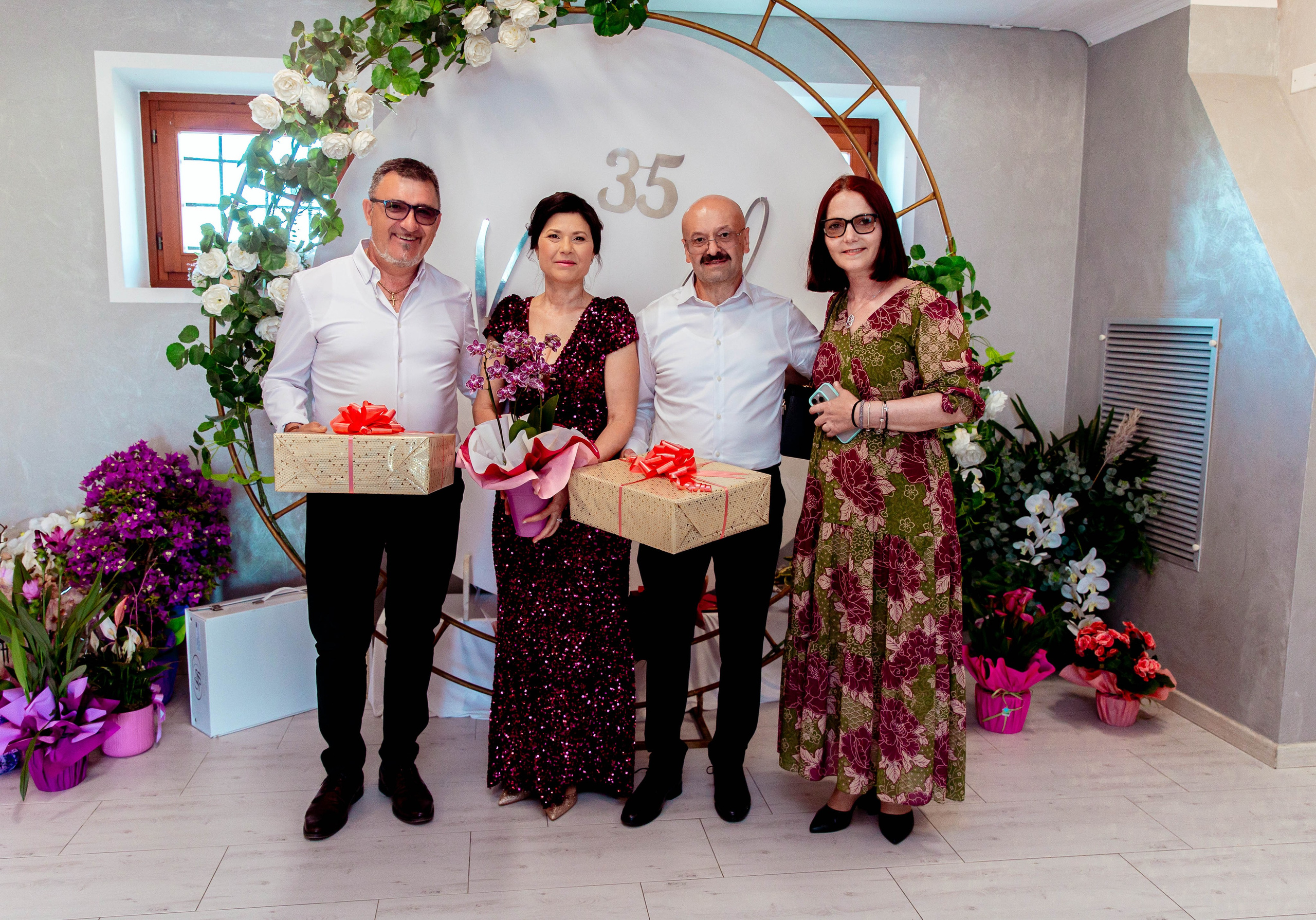Valentina e Sergio 35 anni di matrimonio. Luci e Capricci Photography