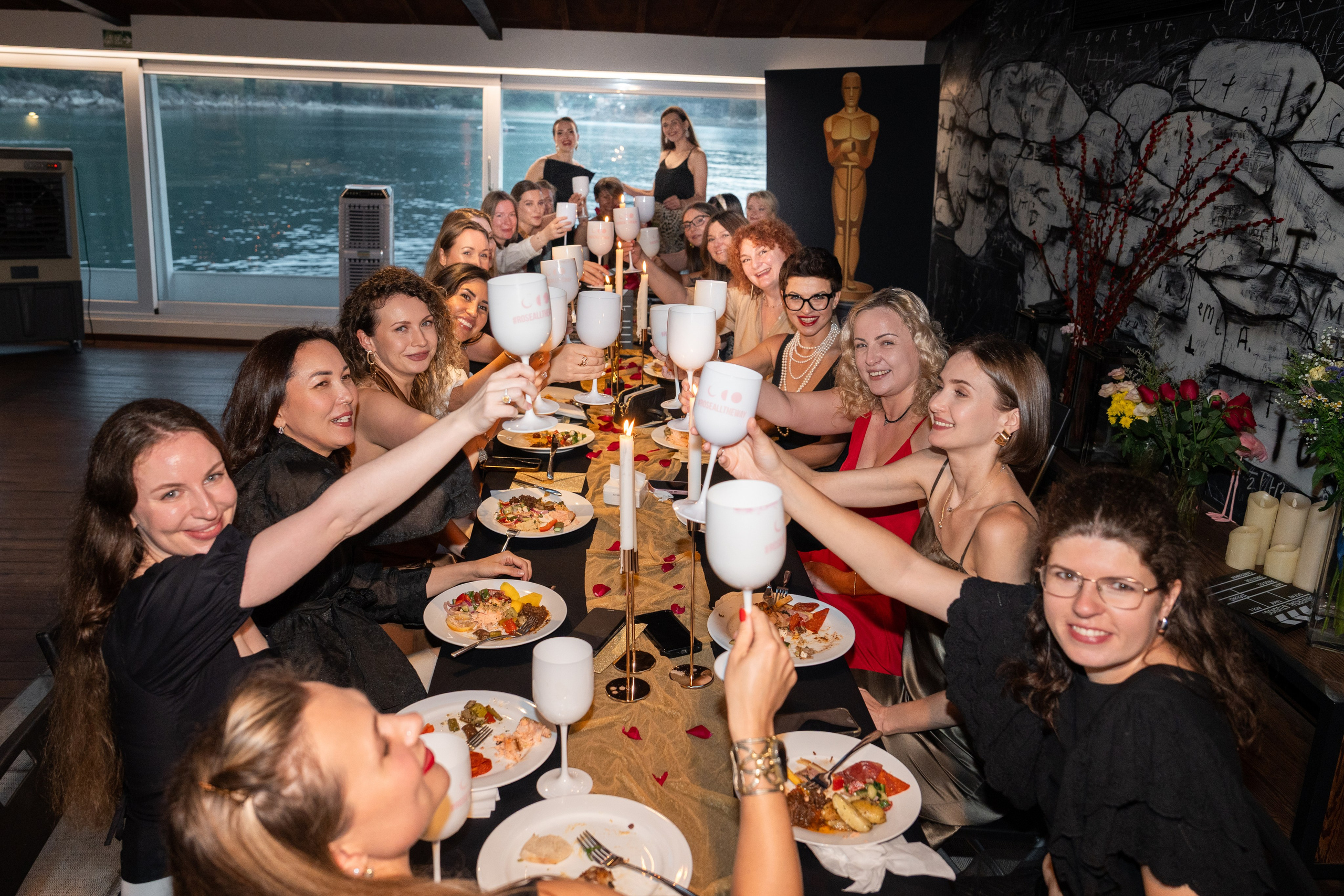 W4W BOAT PARTY. PHOTOGRAPHER IN HONG KONG (WEDDING, FASHION, FAMILY, EVENTS)