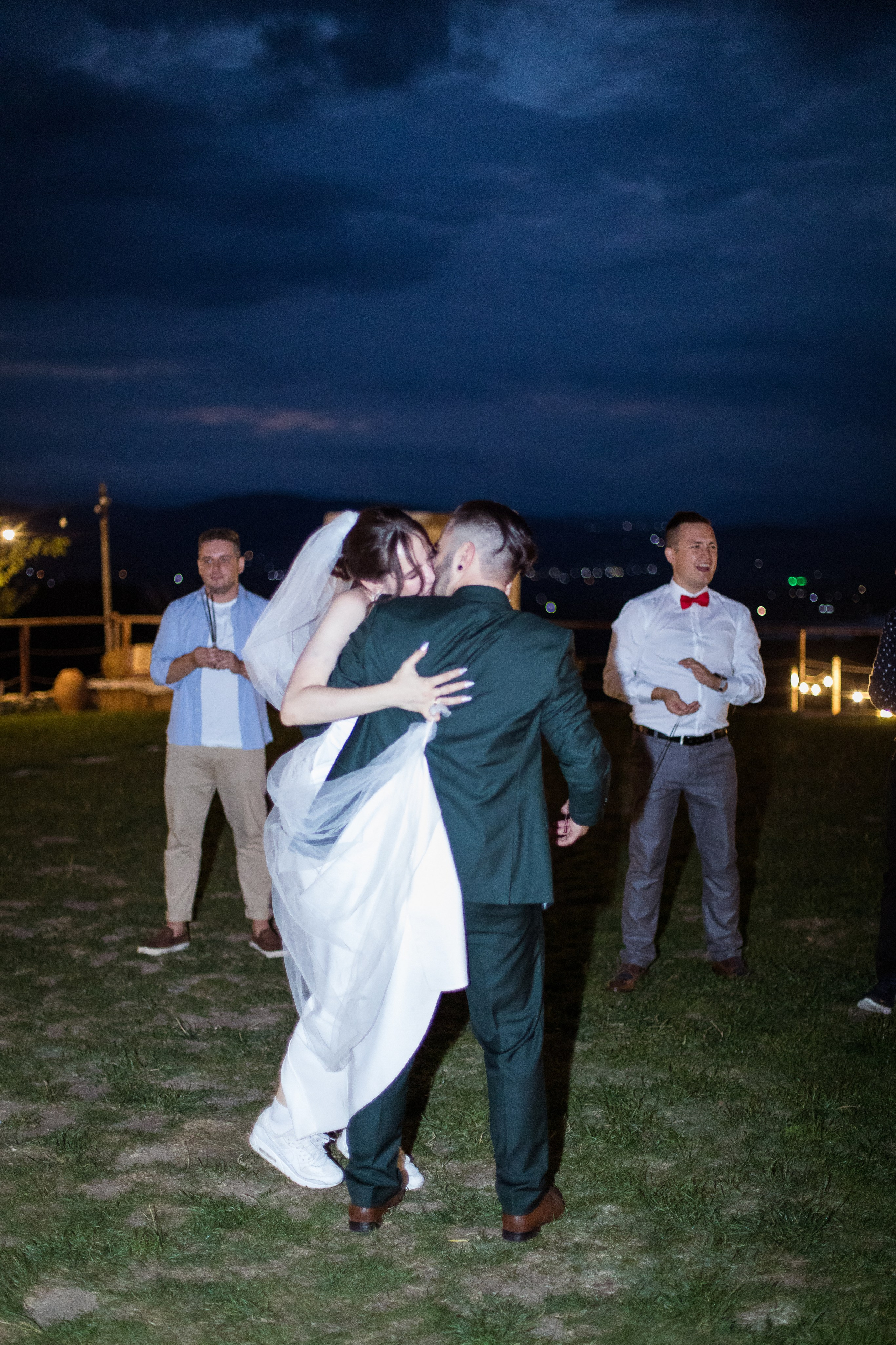 V & I. Wedding photographer in Georgia