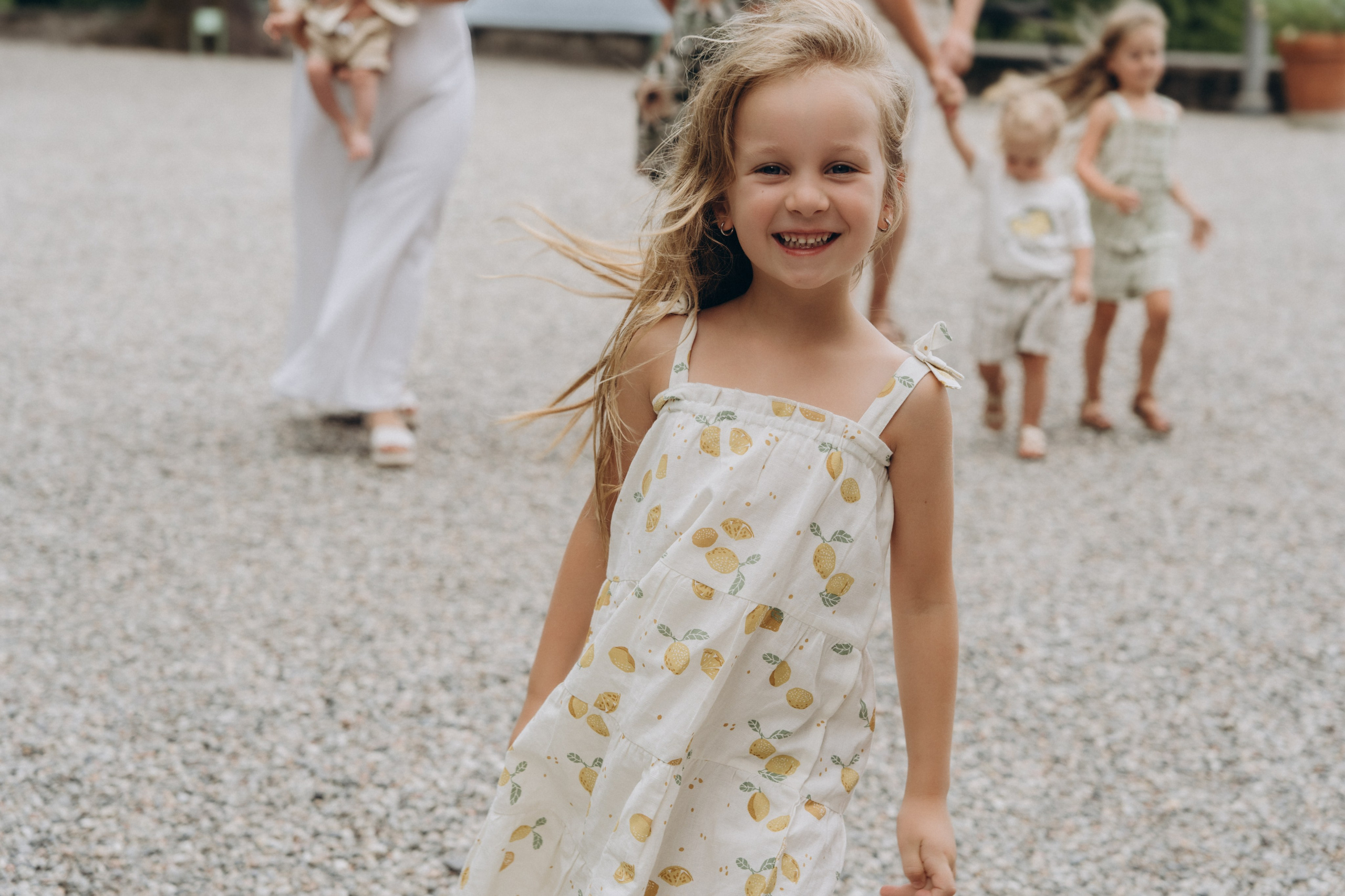 Family moments in Como Lake. PHOTOGRAPHER IN ITALY