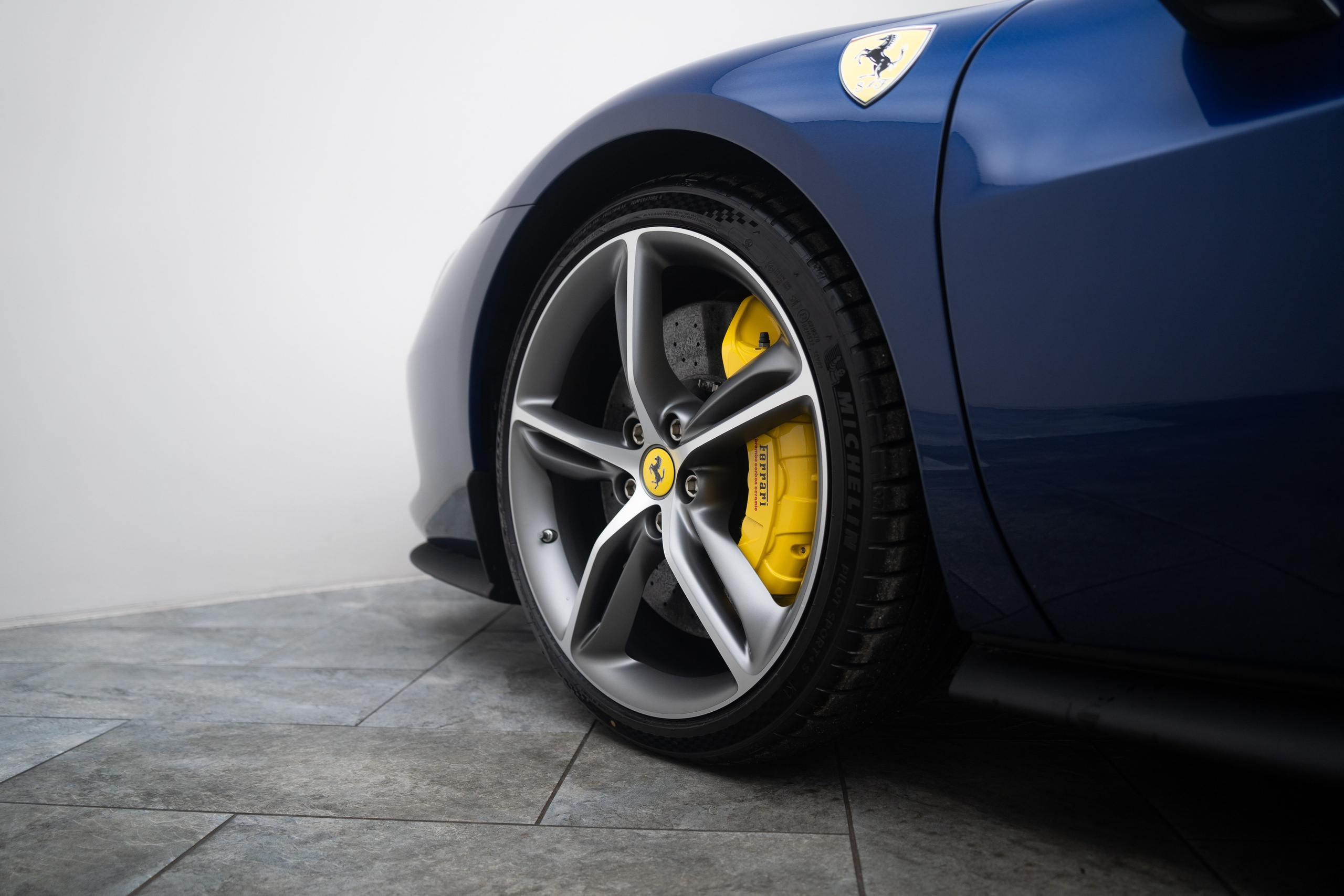 FERRARI 296GTB. LOHA VISUALS — AUTOMOTIVE PHOTOGRAPHY