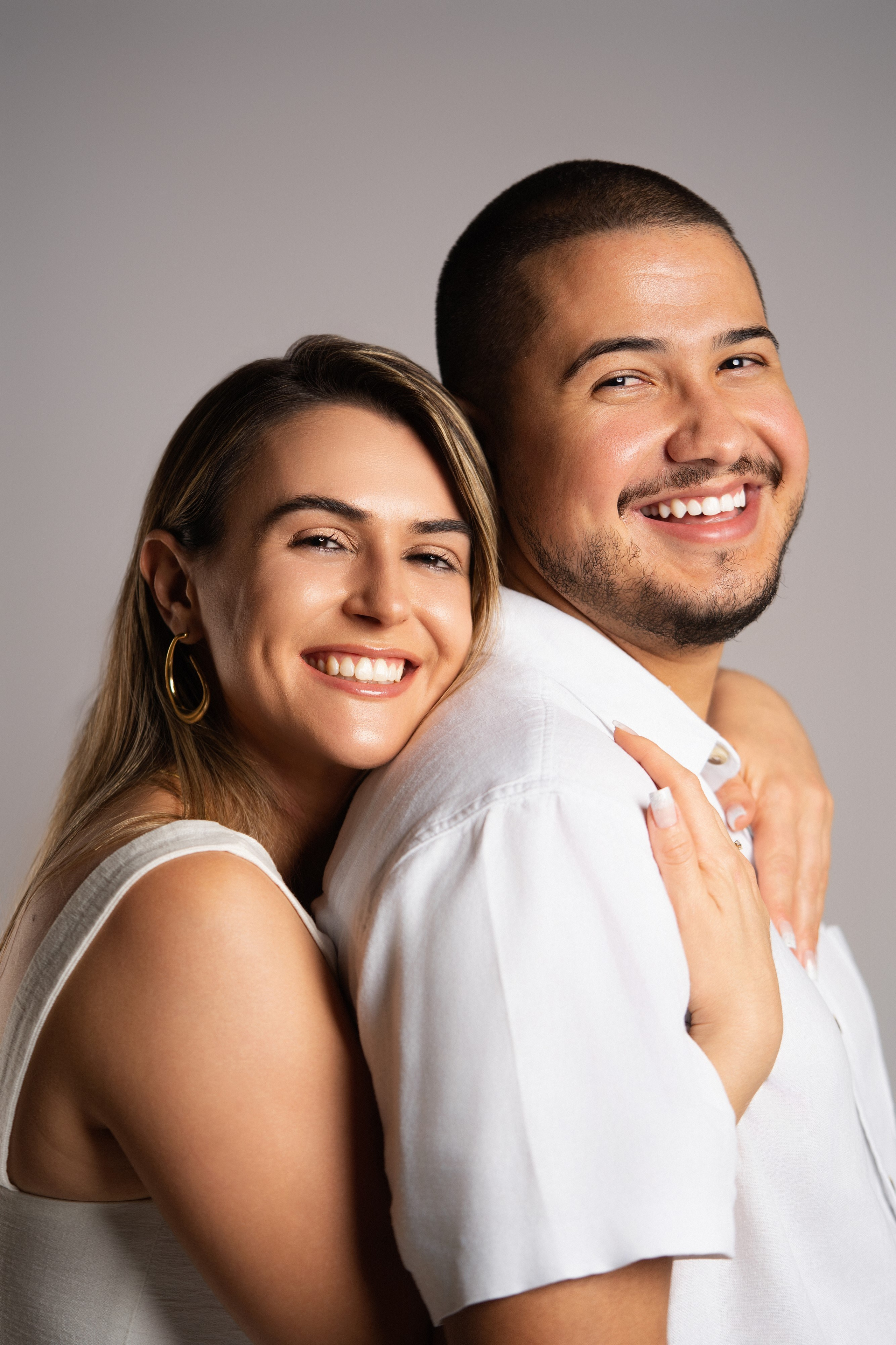 Pré Wedding Estúdio — Tayla e Paulo. Fotógrafo de casamento e Filmmaker de casamento