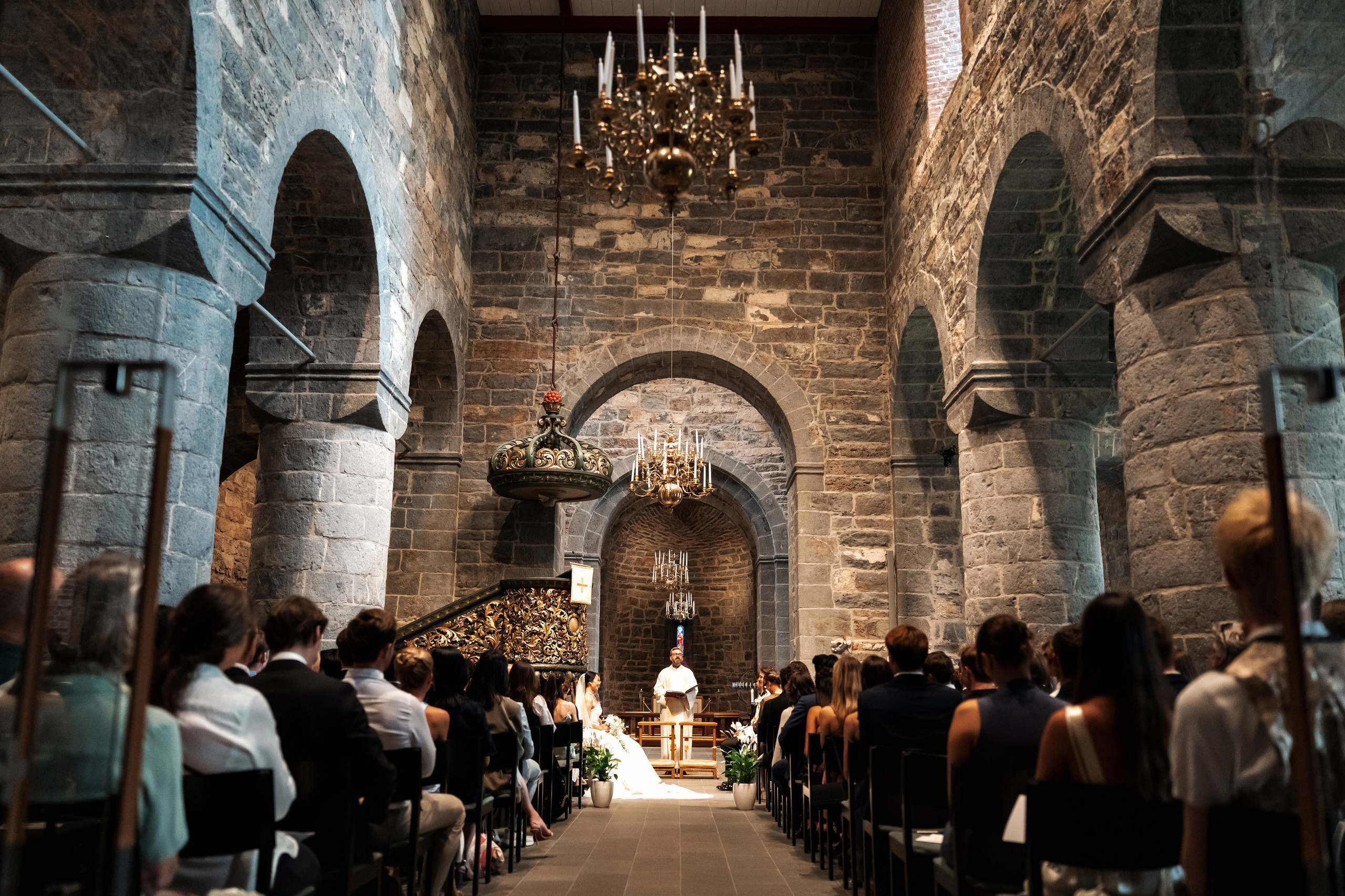 LUKAS & MARIKO. Bryllupsfotograf i hele Norge
