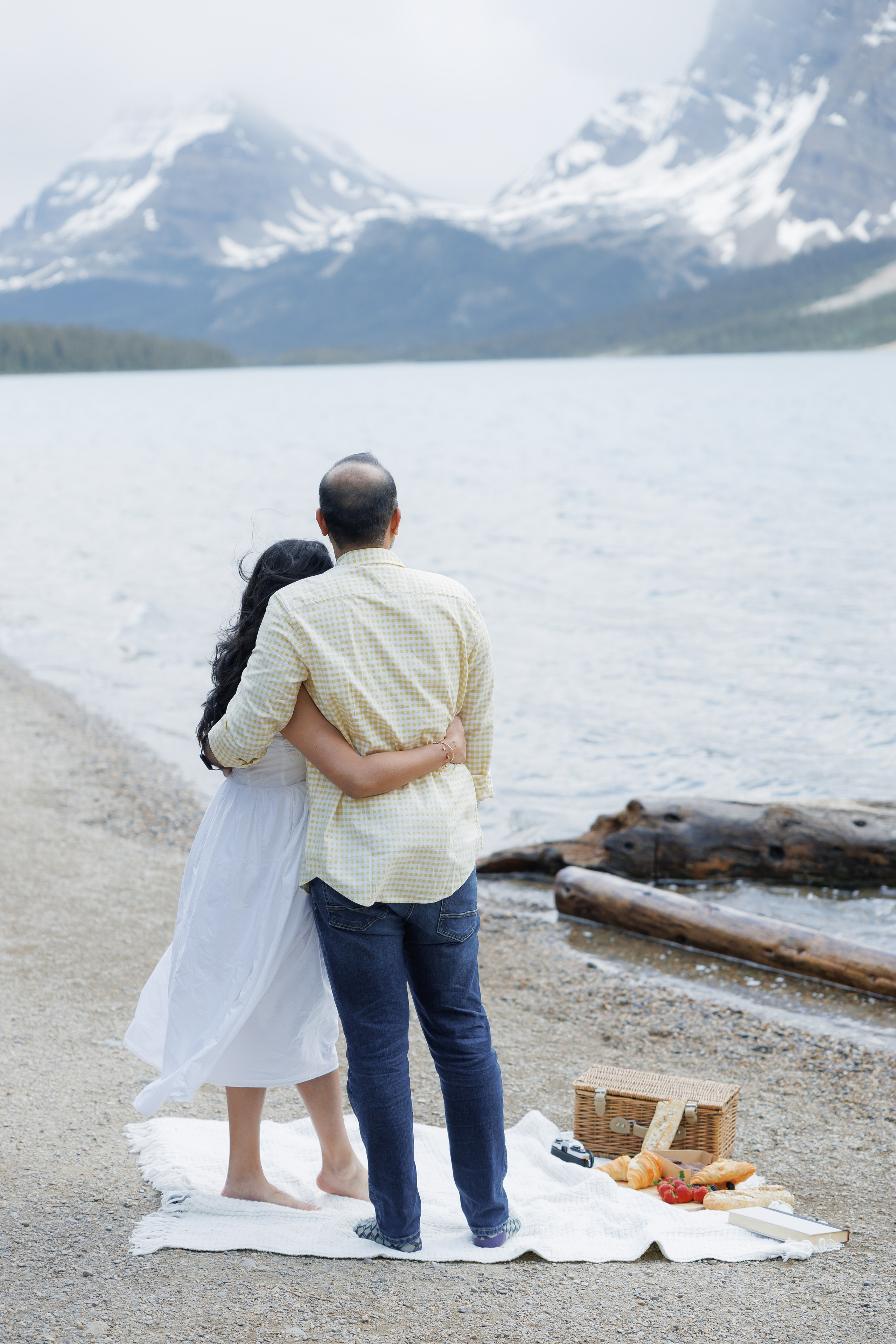 Mountain maternity shoot. Home