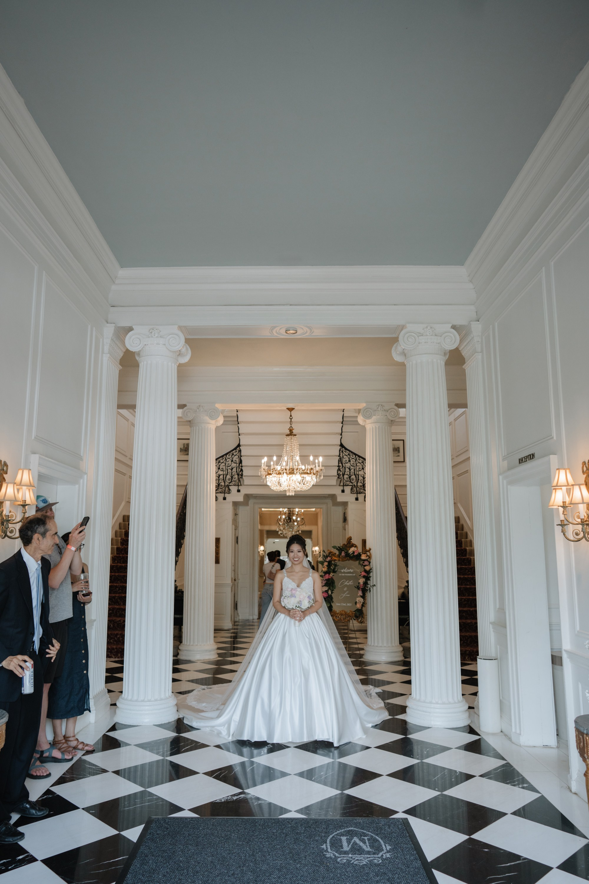 A stunning wedding with Asian style. Portrait and wedding photographer in New York